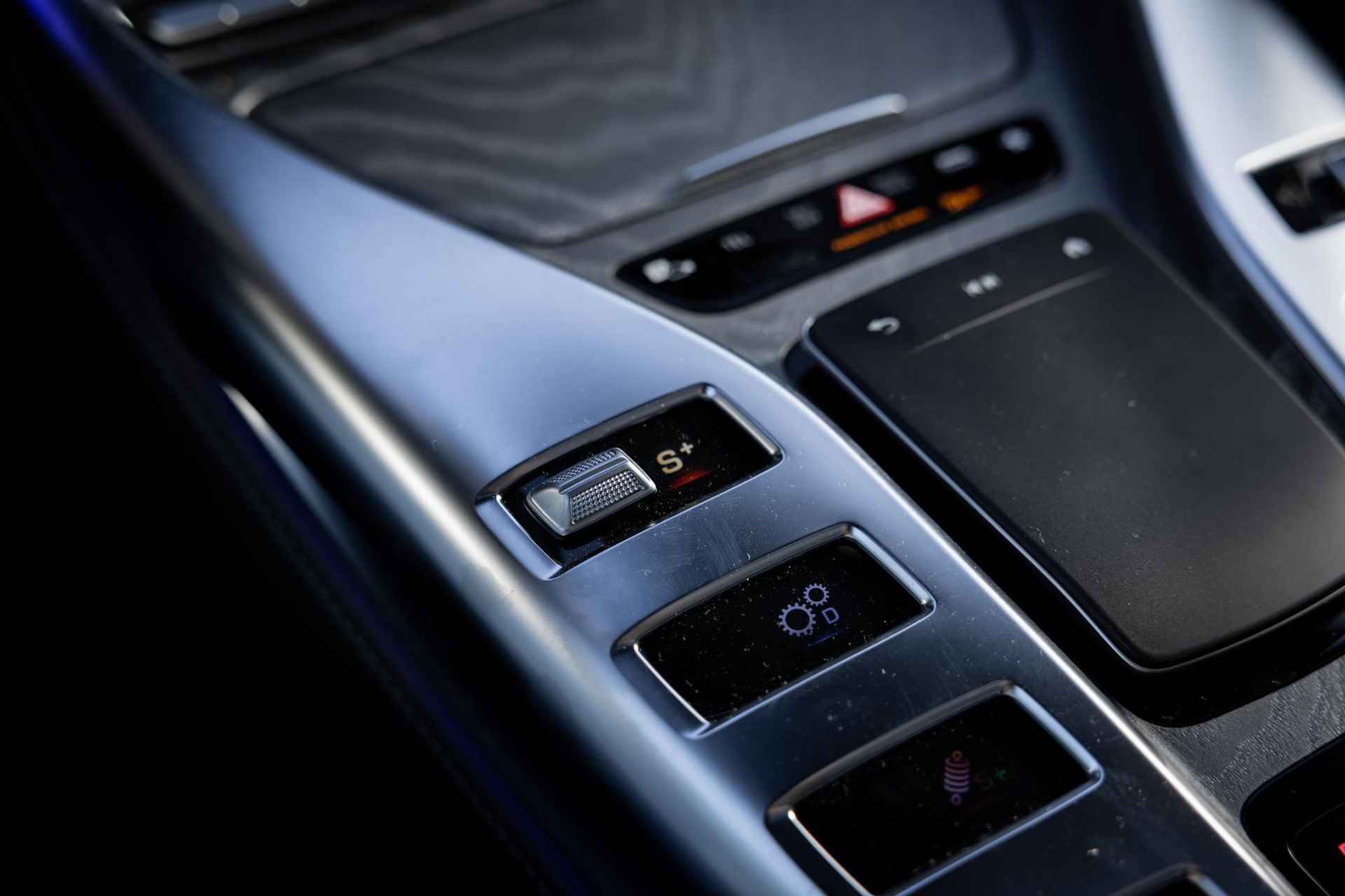 Mercedes-AMG GT 4-Door Coupe 53 4MATIC+ Premium Plus | Nightpakket | Panoramadak | 20" AMG Multispaak | AMG Dynamic Plus | V8 Styling | Burmester | Multibeam LED | HUD | Apple Car Play - 39/67