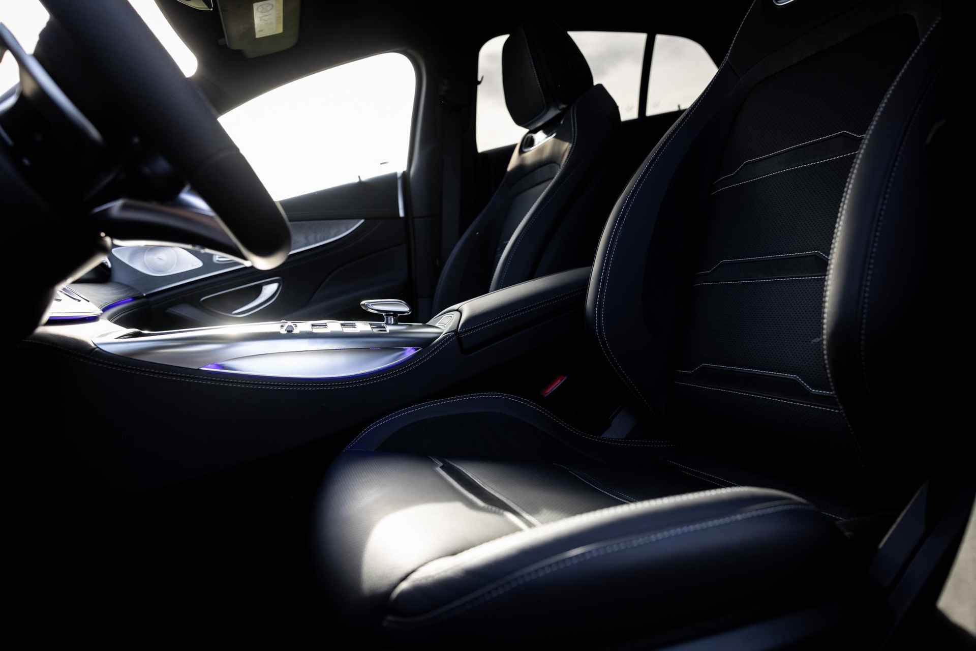 Mercedes-AMG GT 4-Door Coupe 53 4MATIC+ Premium Plus | Nightpakket | Panoramadak | 20" AMG Multispaak | AMG Dynamic Plus | V8 Styling | Burmester | Multibeam LED | HUD | Apple Car Play - 56/67