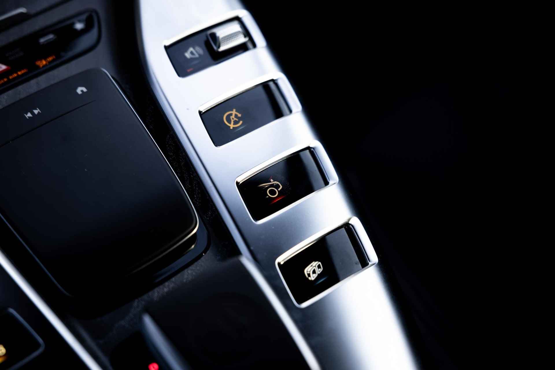 Mercedes-AMG GT 4-Door Coupe 53 4MATIC+ Premium Plus | Nightpakket | Panoramadak | 20" AMG Multispaak | AMG Dynamic Plus | V8 Styling | Burmester | Multibeam LED | HUD | Apple Car Play - 65/67