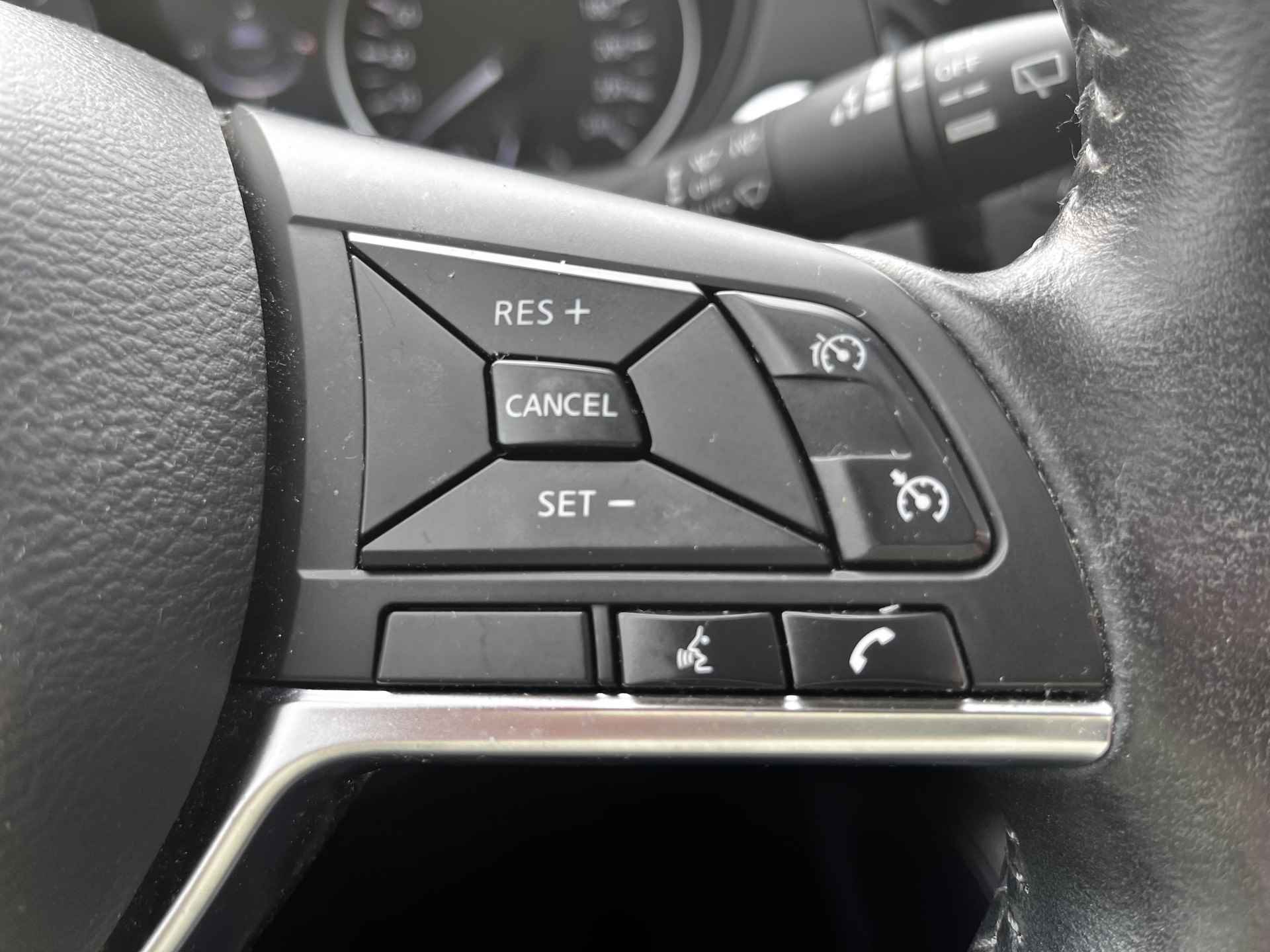 Nissan QASHQAI 1.3 DIG-T N-Connecta | automaat | panoramadak  | 160 PK - 18/26