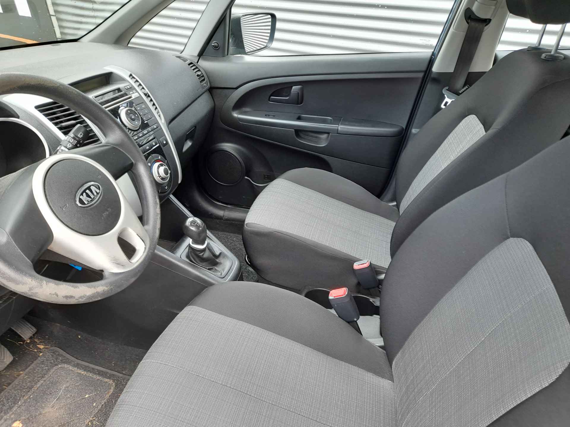 Kia Venga 1.4 CVVT | Hoge zit | Dealer onderhouden | Trekhaak | RIJKLAARPRIJS INCL 12 MAANDEN GARANTIE EN BEURT - 10/16