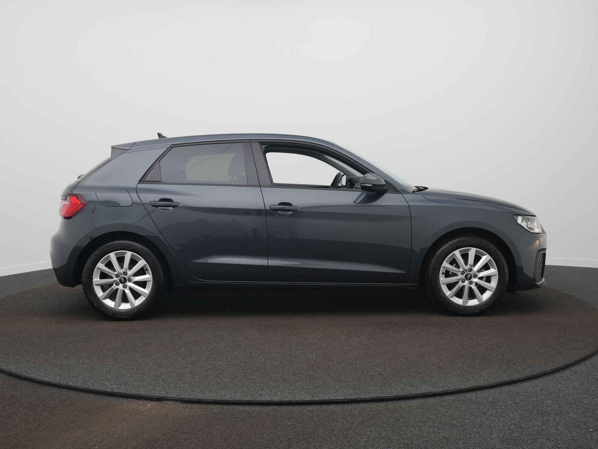 Audi A1 Sportback 25 TFSI S edition | Clima | Camera | Stoelverwarming | Navi - 4/36