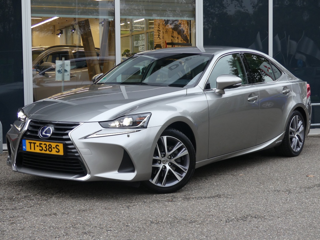 Lexus IS 300h Hybrid Business Line | Navigatie | Stoelverwarming | Keyles