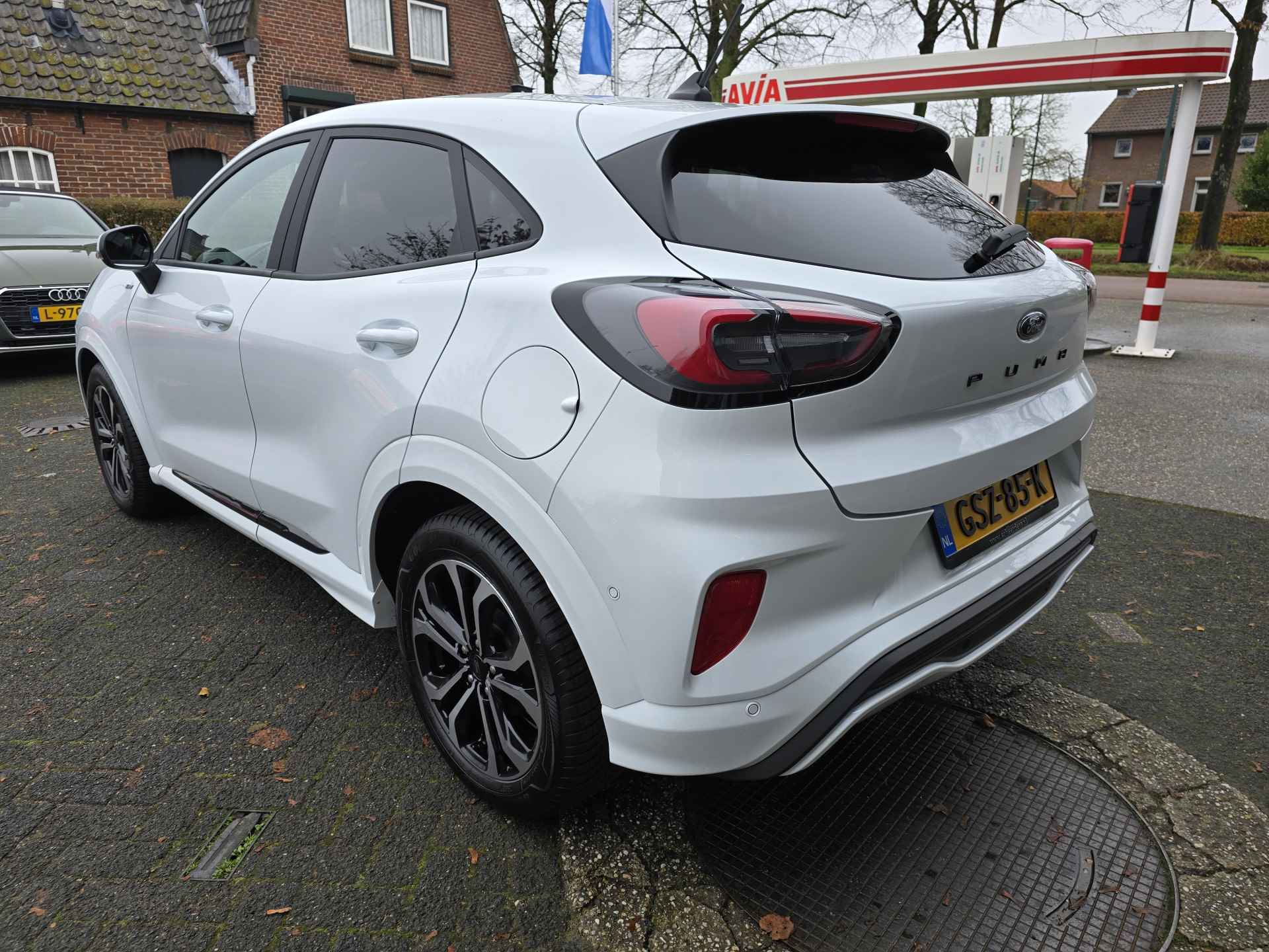 Ford Puma 1.0 EcoBoost Hybrid ST-Line - 15/31