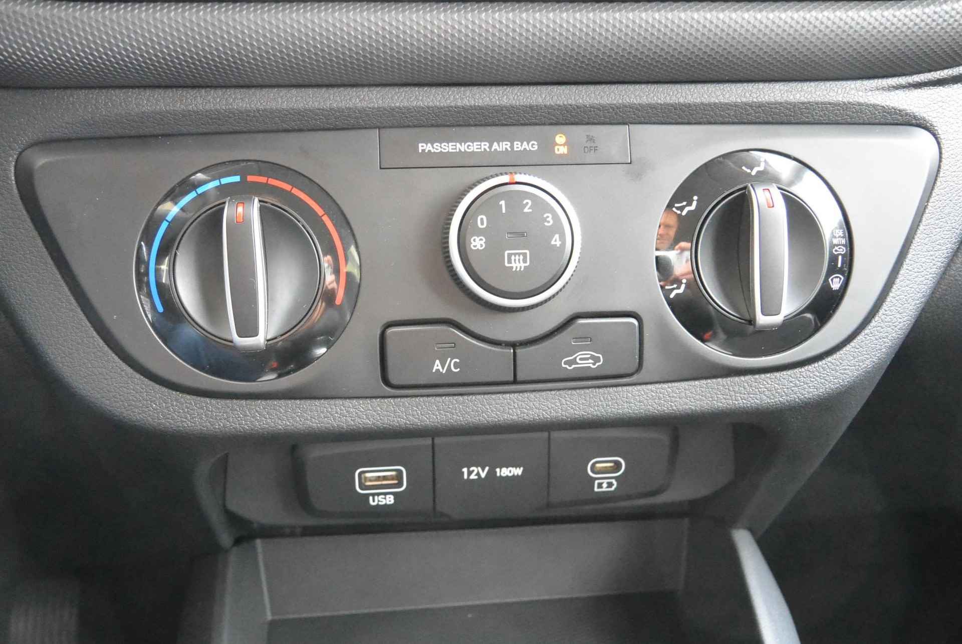 Hyundai i10 1.0 Comfort │ 8-inch Multimediascherm │ Airconditioning - 46/57