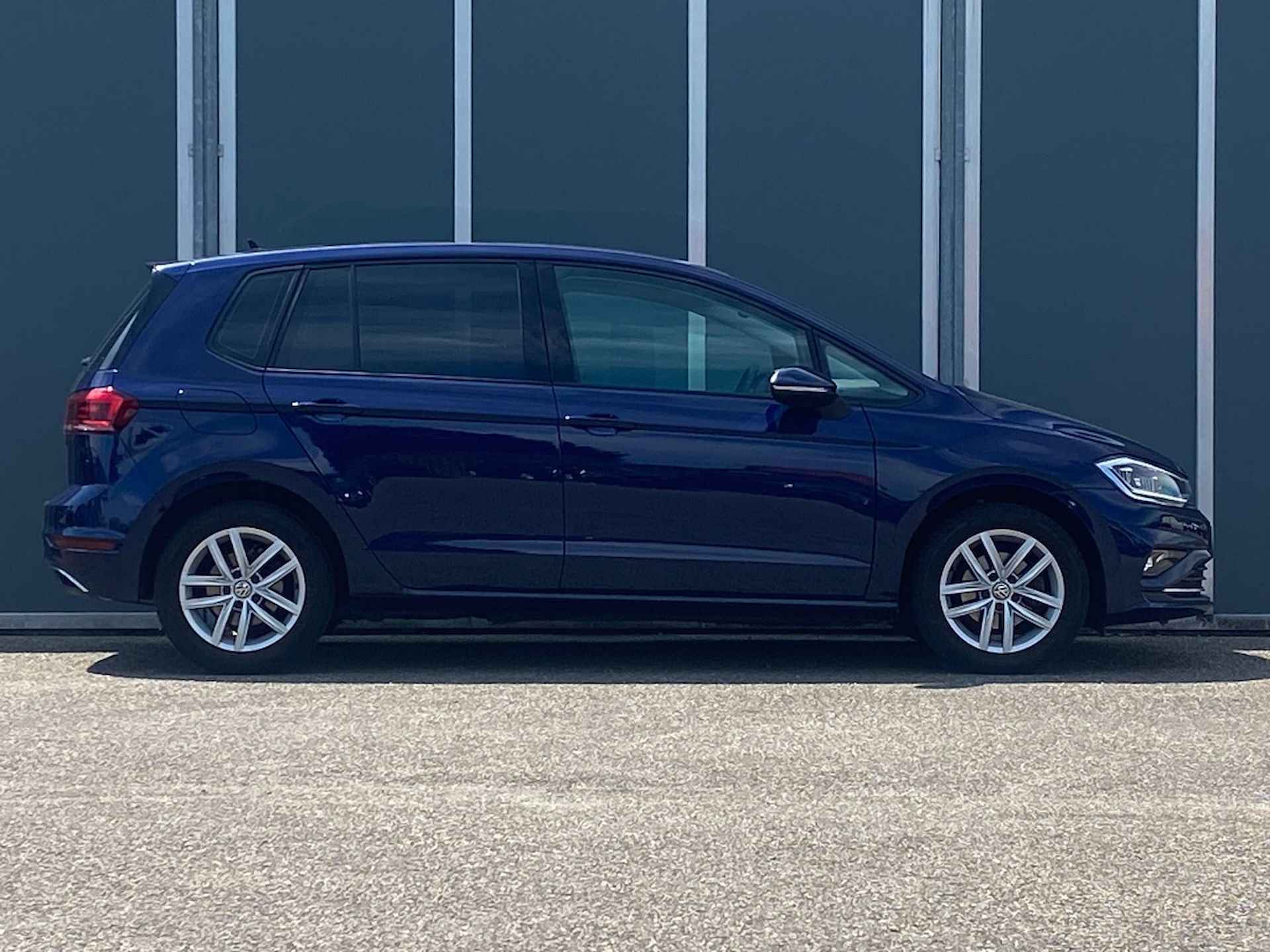 Volkswagen Golf Sportsvan 1.0 TSI 115pk DSG Comfortline | Full LED | ACC | Panoramadak - 33/37