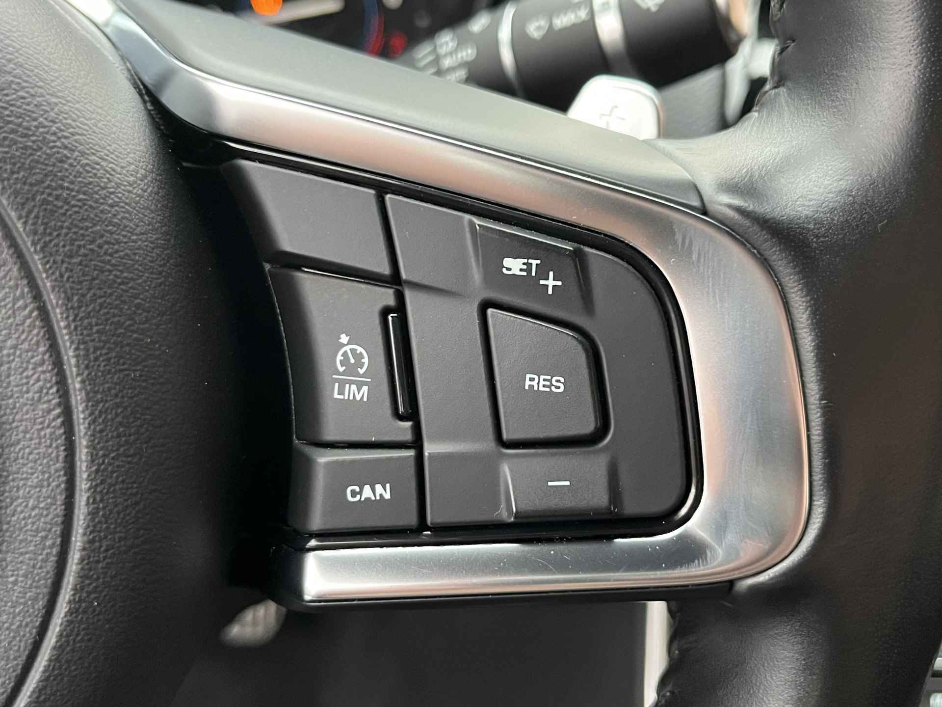 Jaguar XE 2.0 R-Sport | Navigatie | Bluetooth | 200PK - 20/43