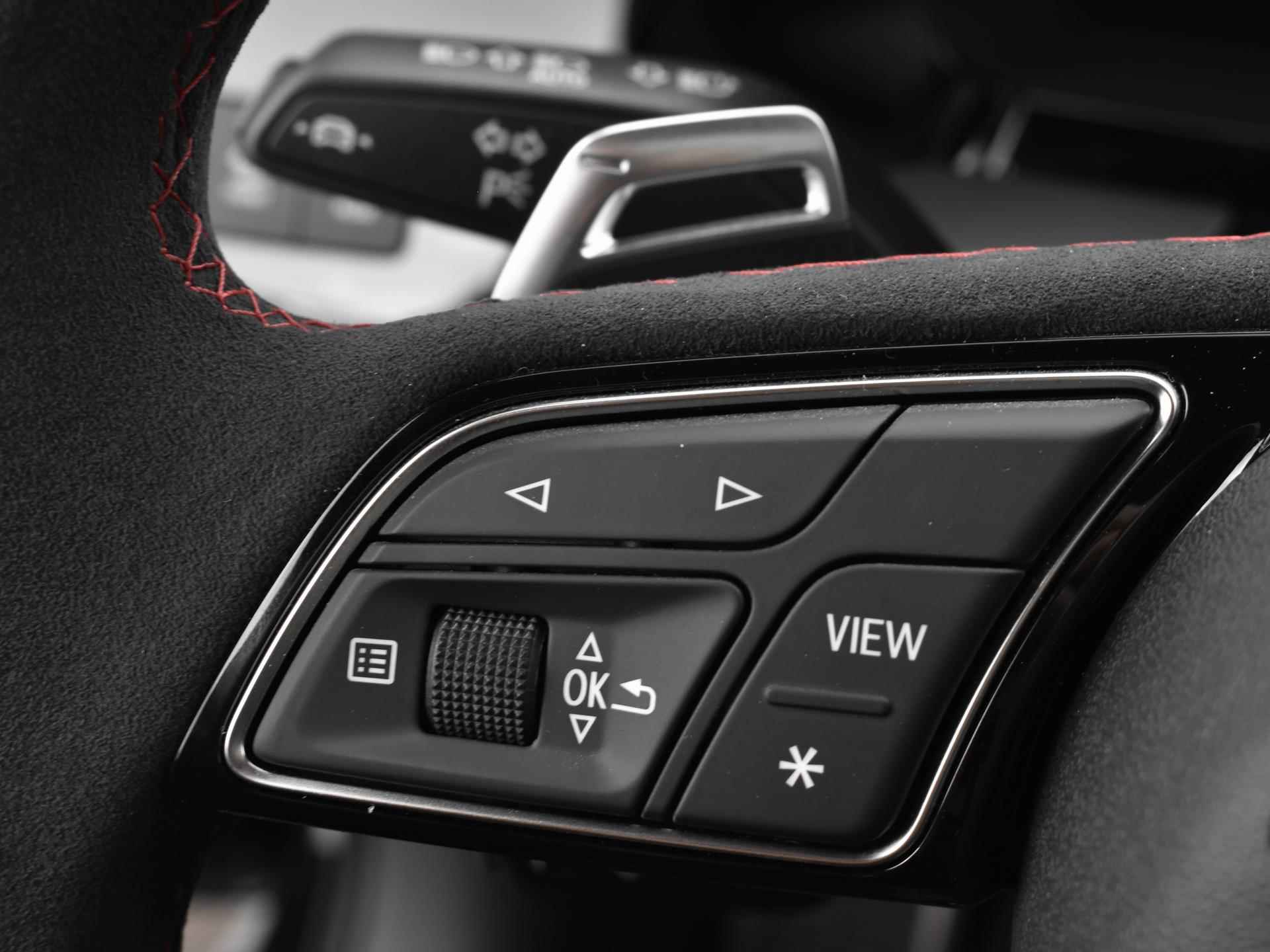 Audi RS3 Limousine RS 3 Quattro 2.5 TFSI 400 PK | 280 km/h | RS-Sportuitlaat & RS Adaptief Onderstel | Panorama-glasdak | Stoelbekleding van leder | Bang & olufsen sound system | Matrix led-koplampen | - 29/49