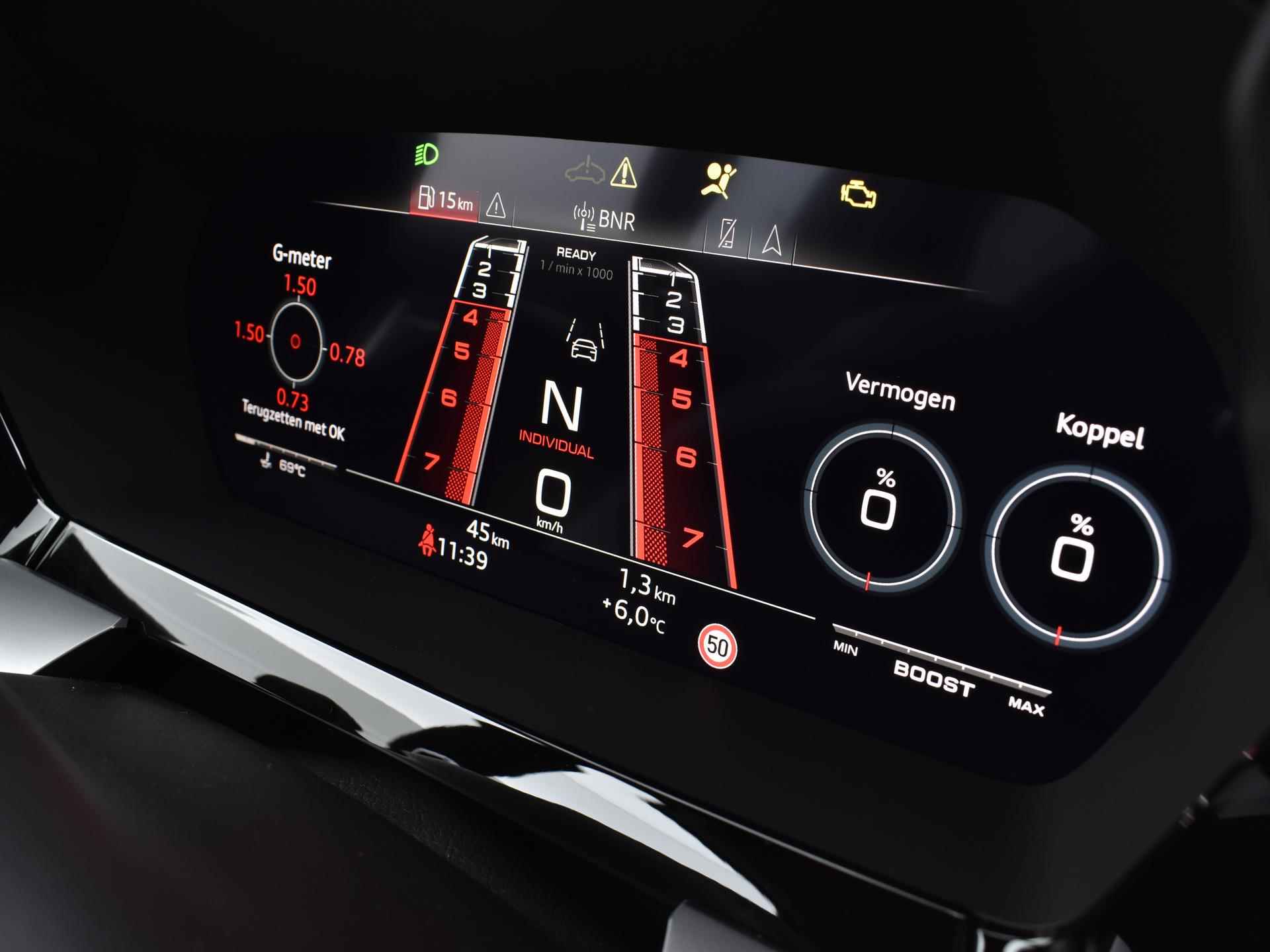 Audi RS3 Limousine RS 3 Quattro 2.5 TFSI 400 PK | 280 km/h | RS-Sportuitlaat & RS Adaptief Onderstel | Panorama-glasdak | Stoelbekleding van leder | Bang & olufsen sound system | Matrix led-koplampen | - 32/49
