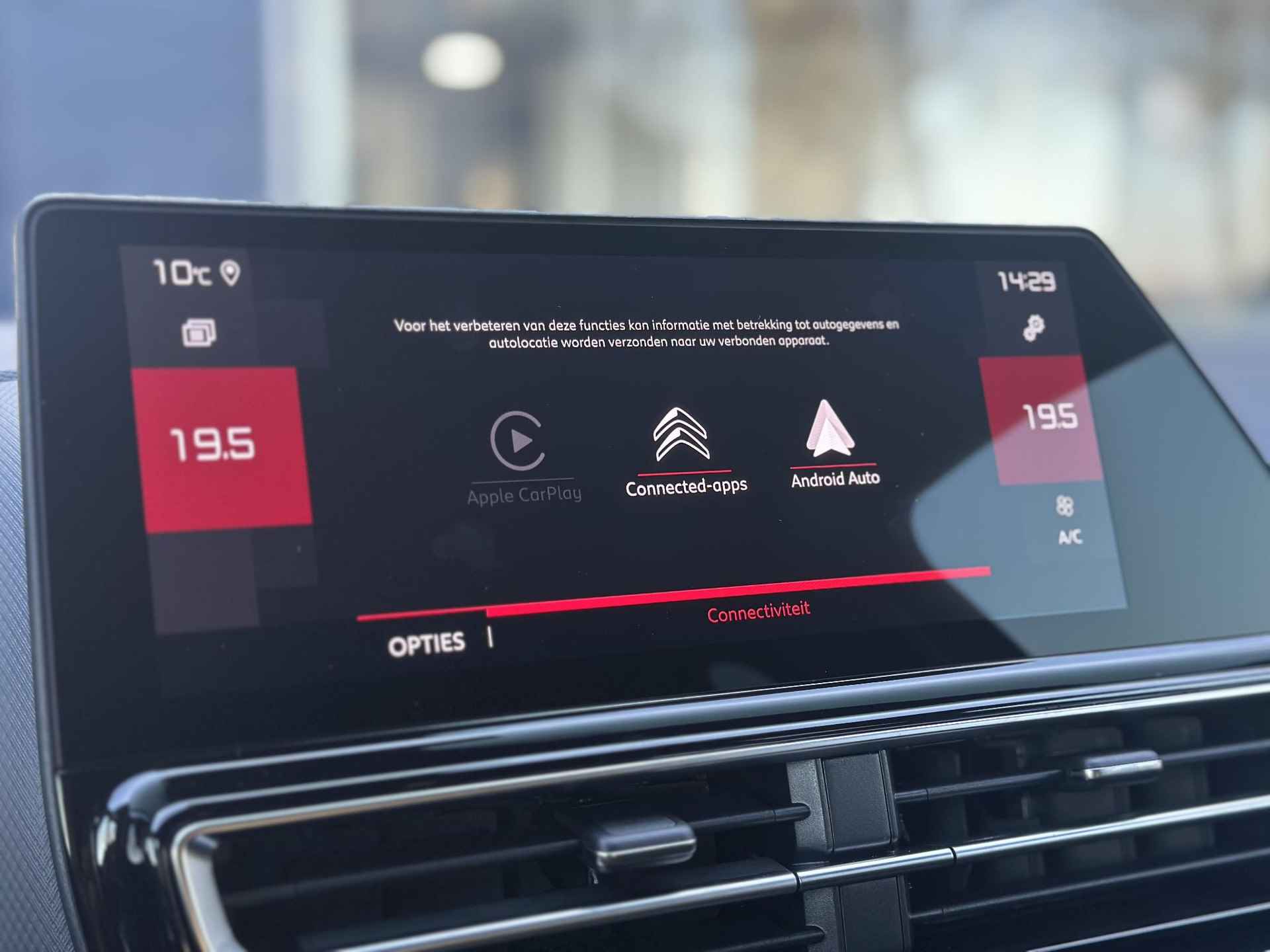 Citroen C5 Aircross 1.2 Hybrid 136pk Plus | Stoelverwarming | Comfort Stoelen | Apple Carplay/Android Auto | Climate Control | Navigatie | Full LED | Keyless Entry/Start | DAB | LM velgen | - 18/33