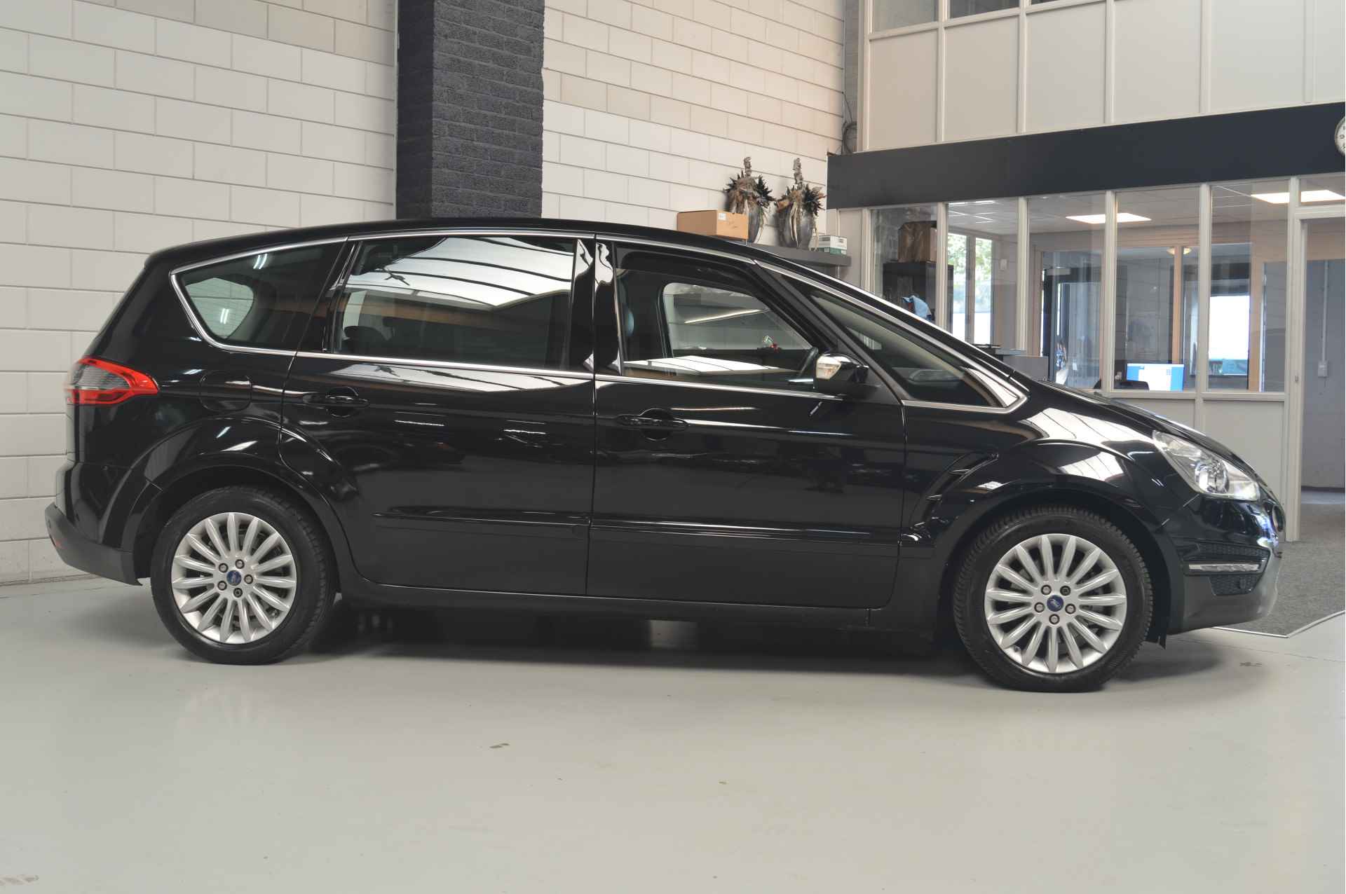 Ford S-Max 1.6 EcoBoost Platinum // NAVI // CLIMA // CRUISE // PANO // PDC // TREKHAAK // - 4/28