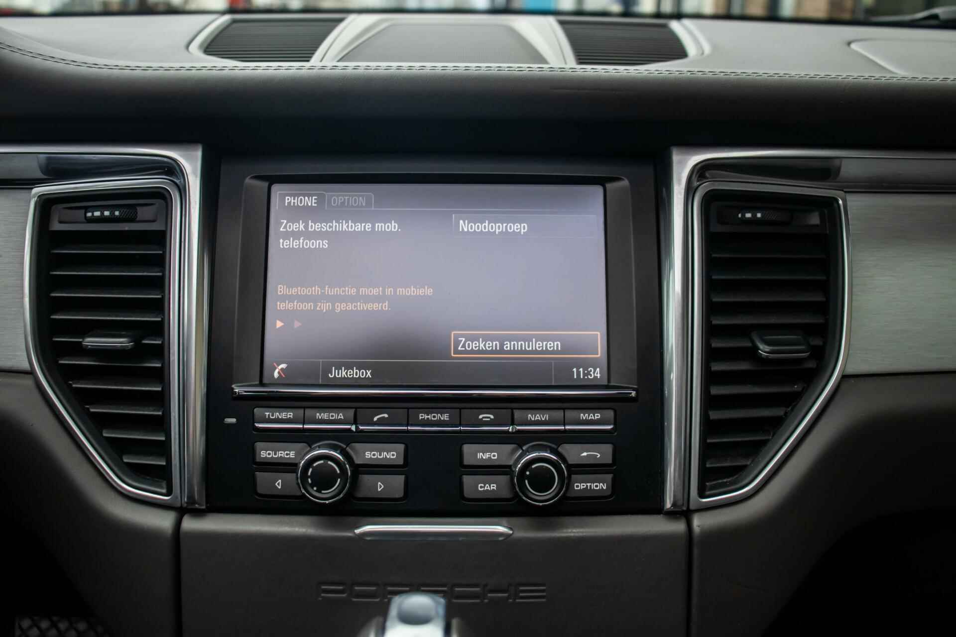 Porsche Macan 3.6 Turbo, NAP, Dealer Onderhouden, Leder,Pano - 23/35