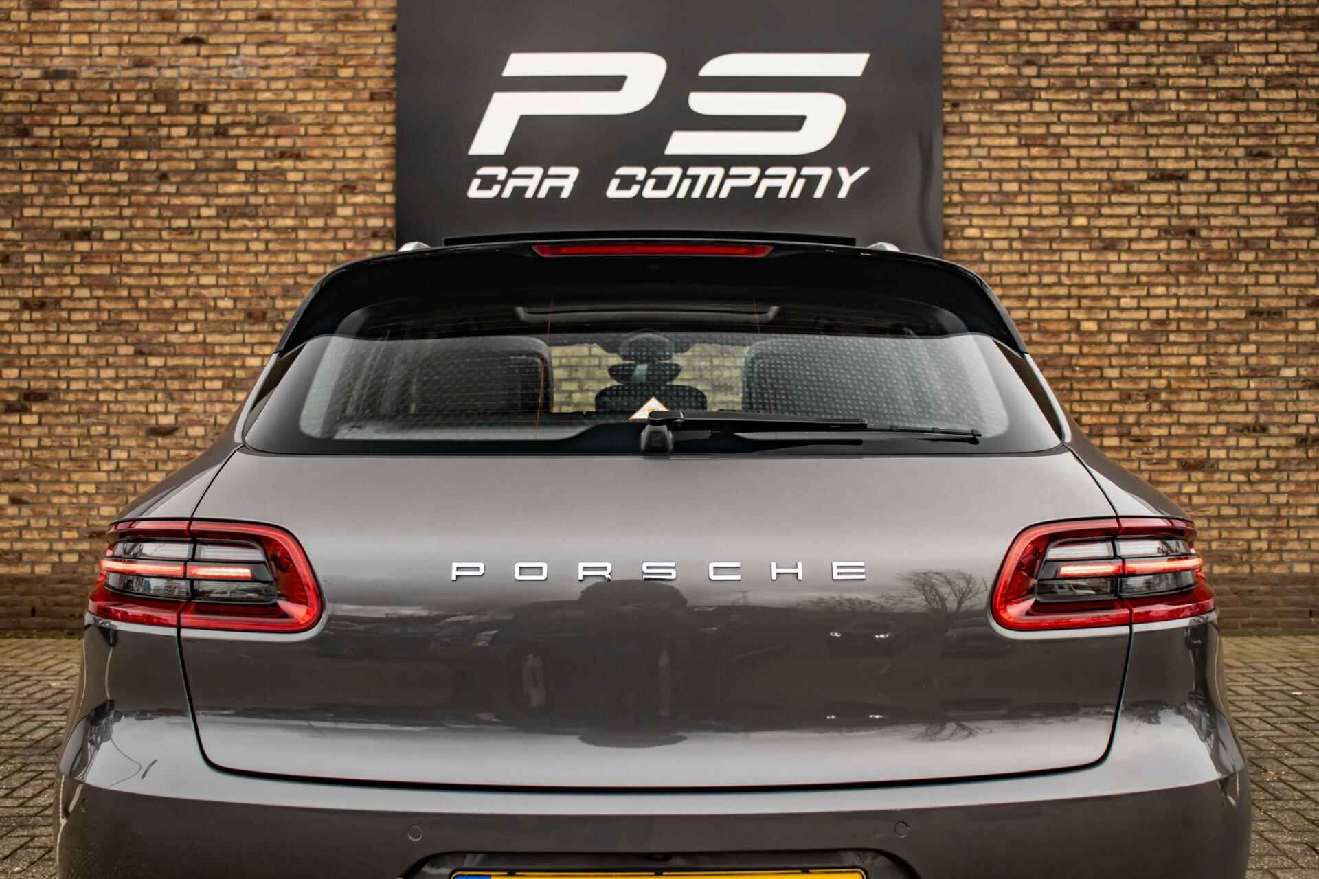 Porsche Macan 3.6 Turbo, NAP, Dealer Onderhouden, Leder,Pano - 30/35