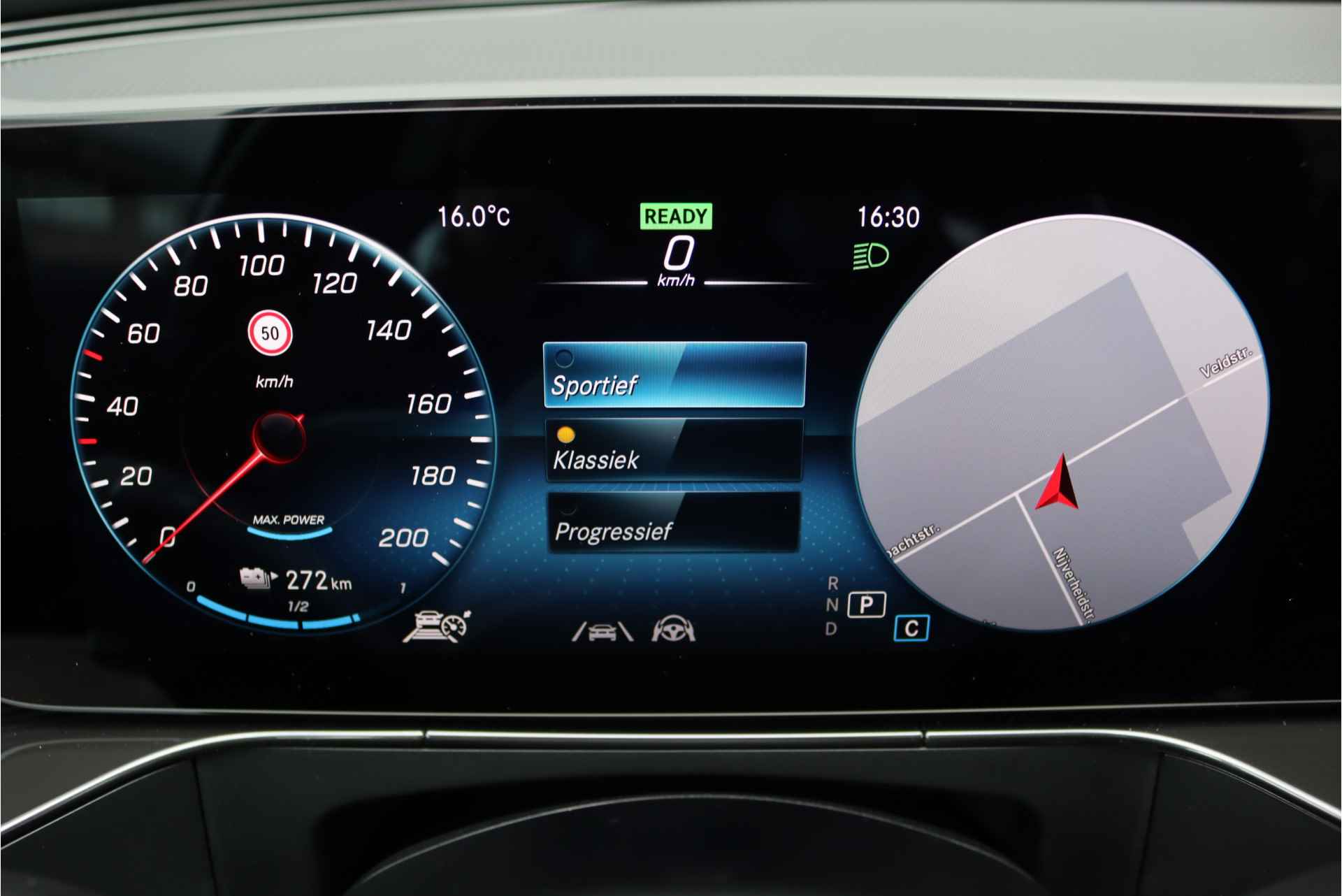 Mercedes-Benz EQC 400 4-MATIC AMG Line 80 kWh, 45.500,- Ex BTW, Schuif-/Kanteldak, Surround Camera, Memory, Leder, Keyless Go, Stuurwielverwarming, Distronic+, Augmented Reality, Voorklimatisering, Etc. - 29/46