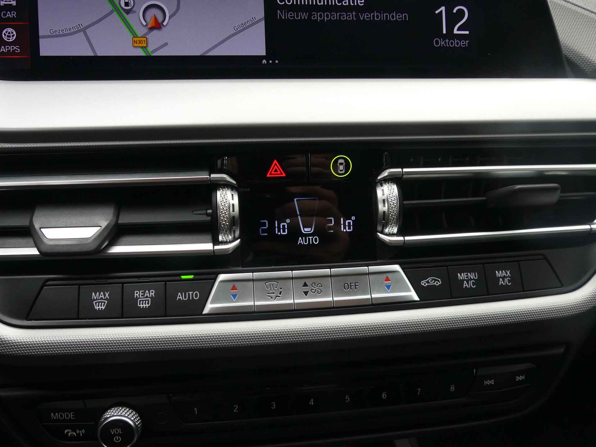 BMW 1-serie 118i Business Edition Automaat | NAVI | APPLE CARPLAY/ANDROID AUTO | - 16/36