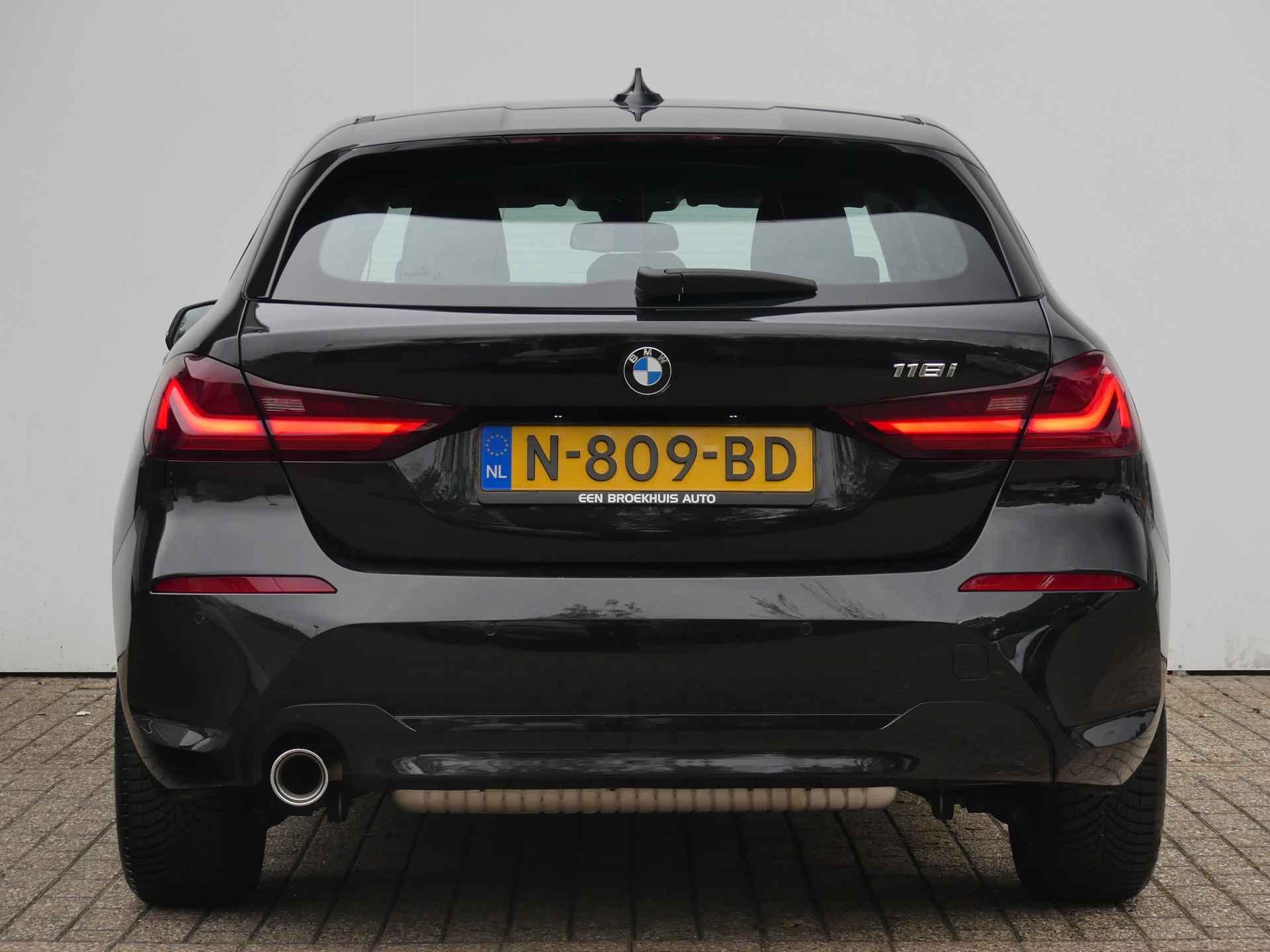 BMW 1-serie 118i Business Edition Automaat | NAVI | APPLE CARPLAY/ANDROID AUTO | - 36/36