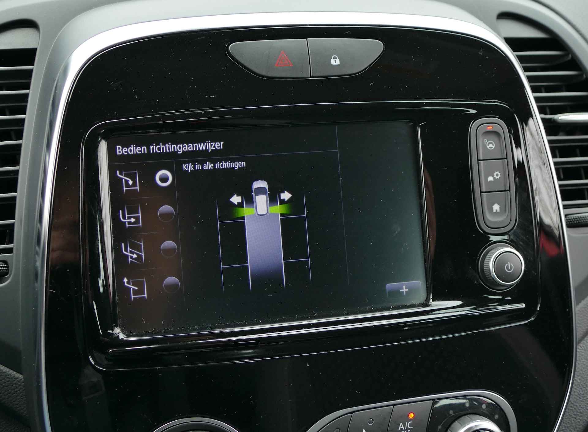 Renault Captur 0.9 TCe Intens | parkeerassistent | camera | Apple CarPlay/Android auto | all-season-banden - 10/49