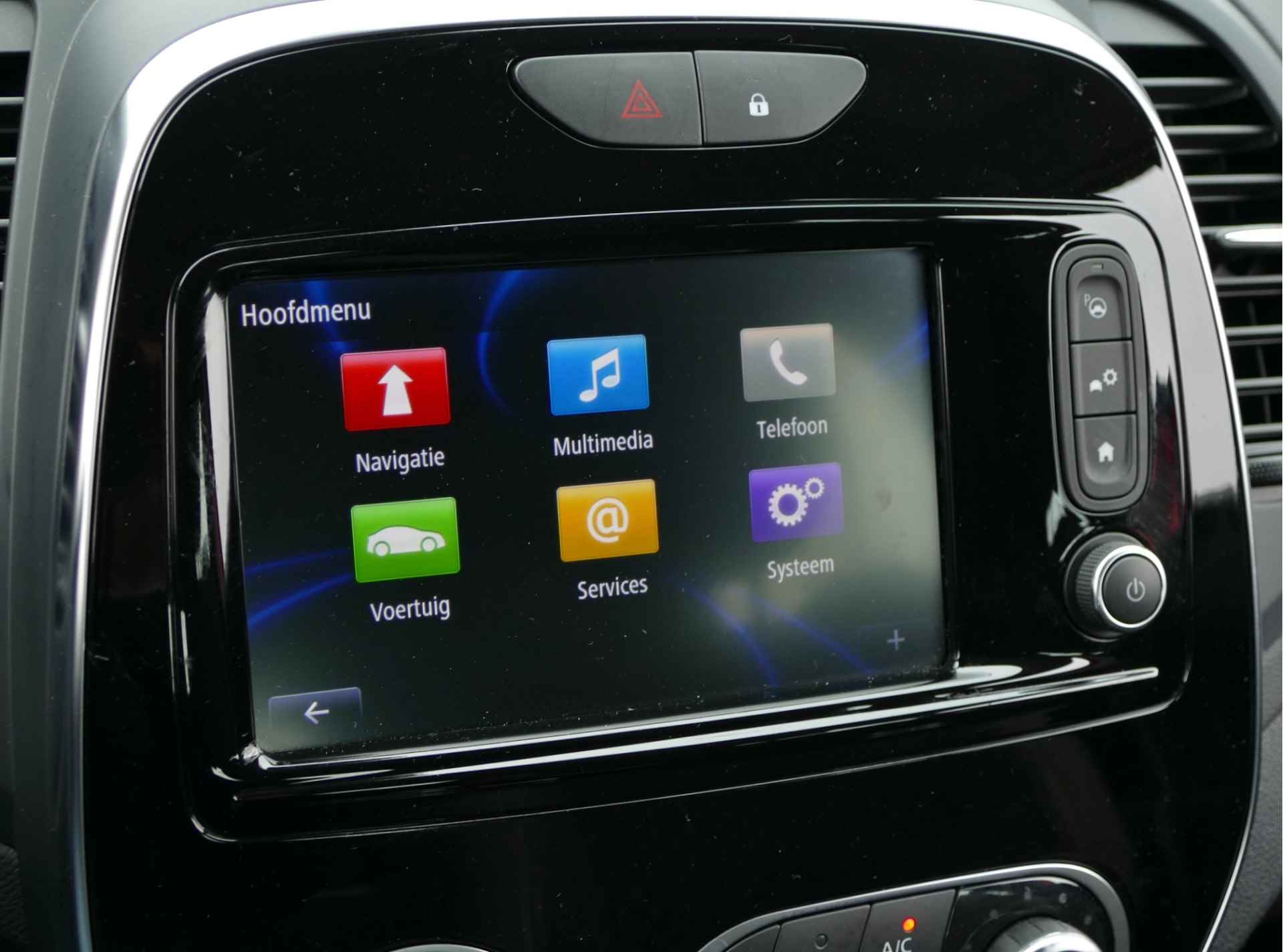 Renault Captur 0.9 TCe Intens | parkeerassistent | camera | Apple CarPlay/Android auto | all-season-banden - 26/49
