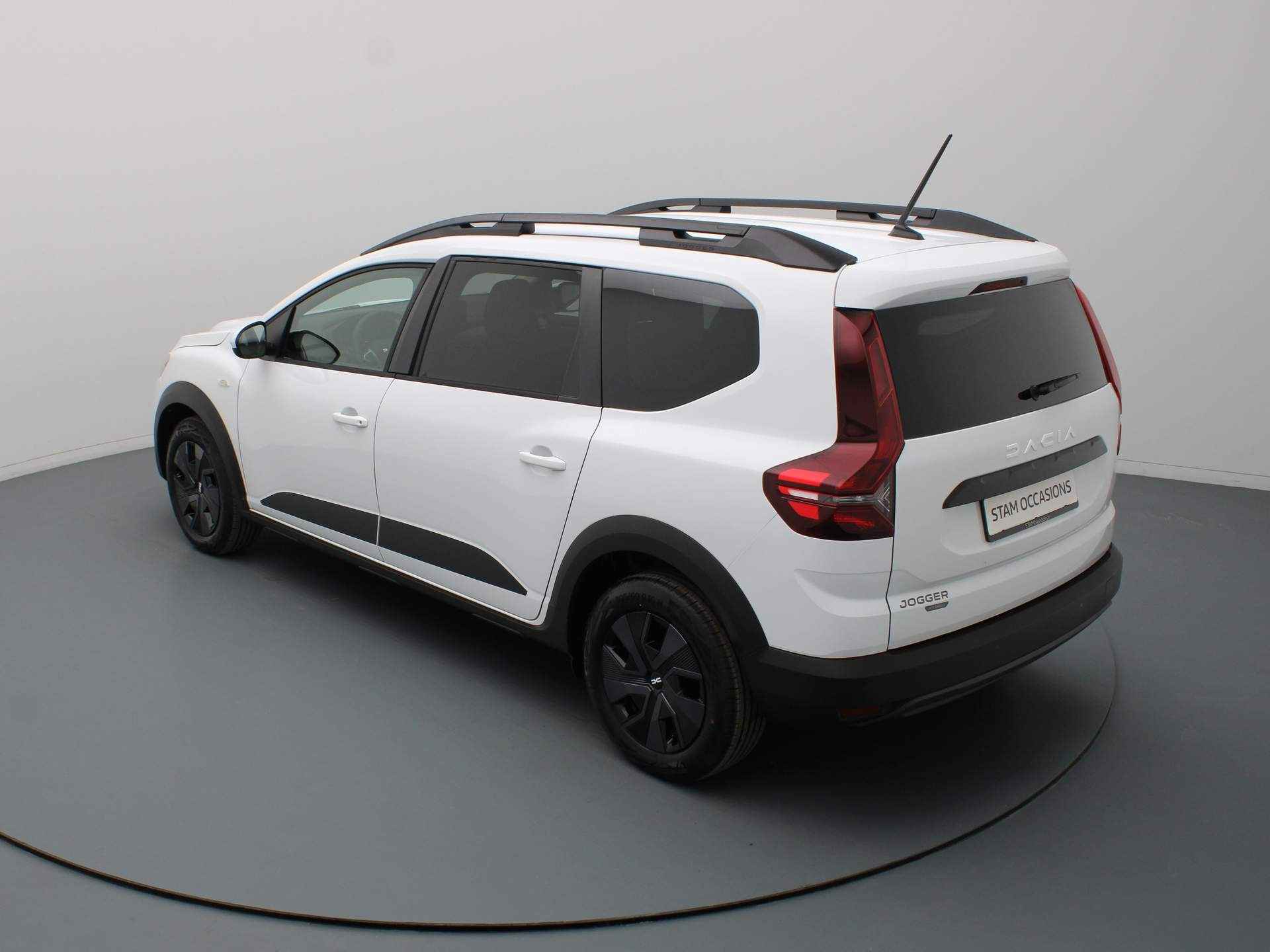 Dacia Jogger Hybrid 140pk Expression 5p. Airco | Carplay | Cruise | Parksens. achter - 12/30