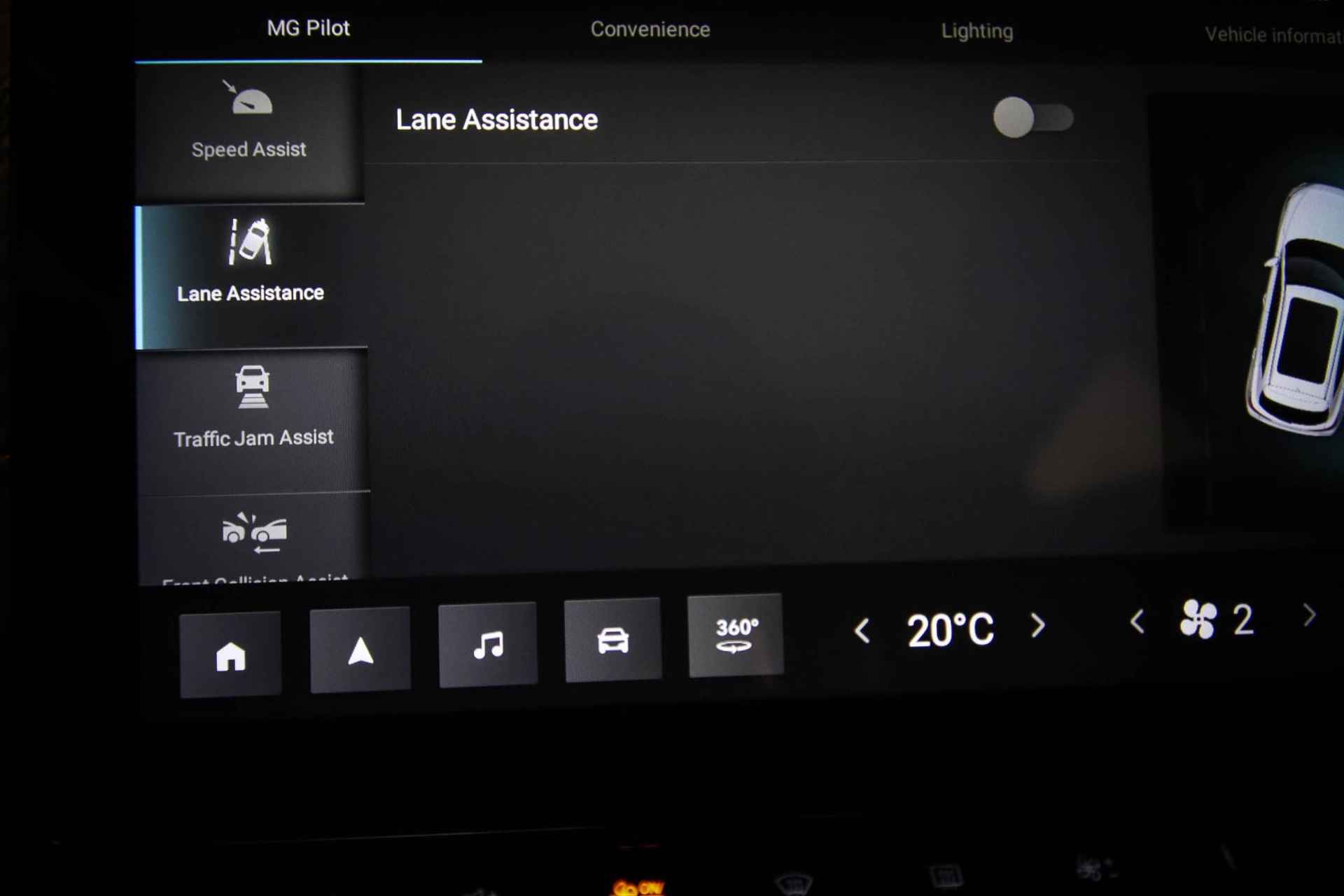 MG ZS EV Standard Range Luxury | PANORAMADAK | STOELVERWARMING | 360 CAMERA | TREKHAAK - 50/56