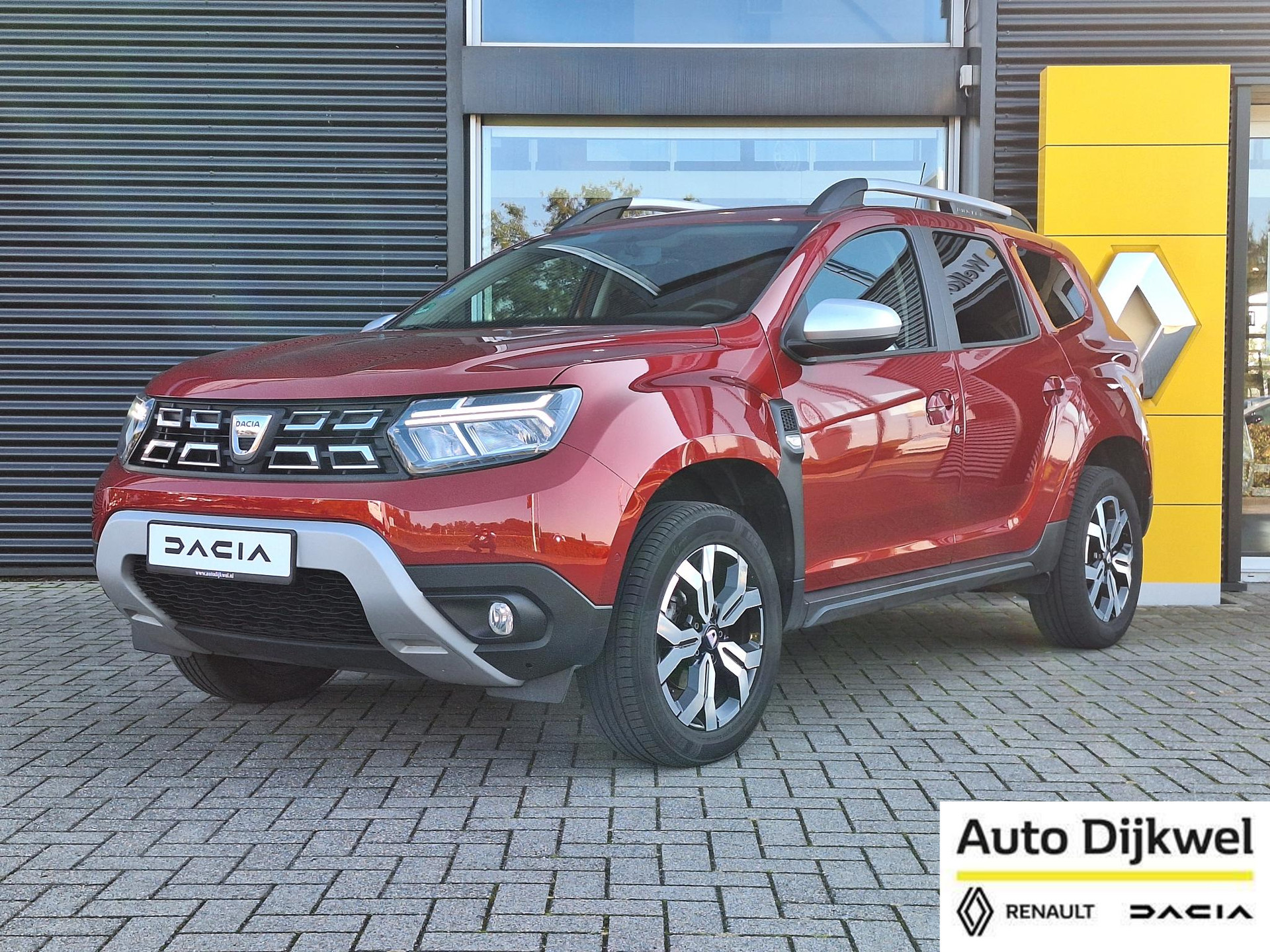 Dacia Duster 1.0 TCe 100 Bi-Fuel Journey 360' Camera, Navigatie