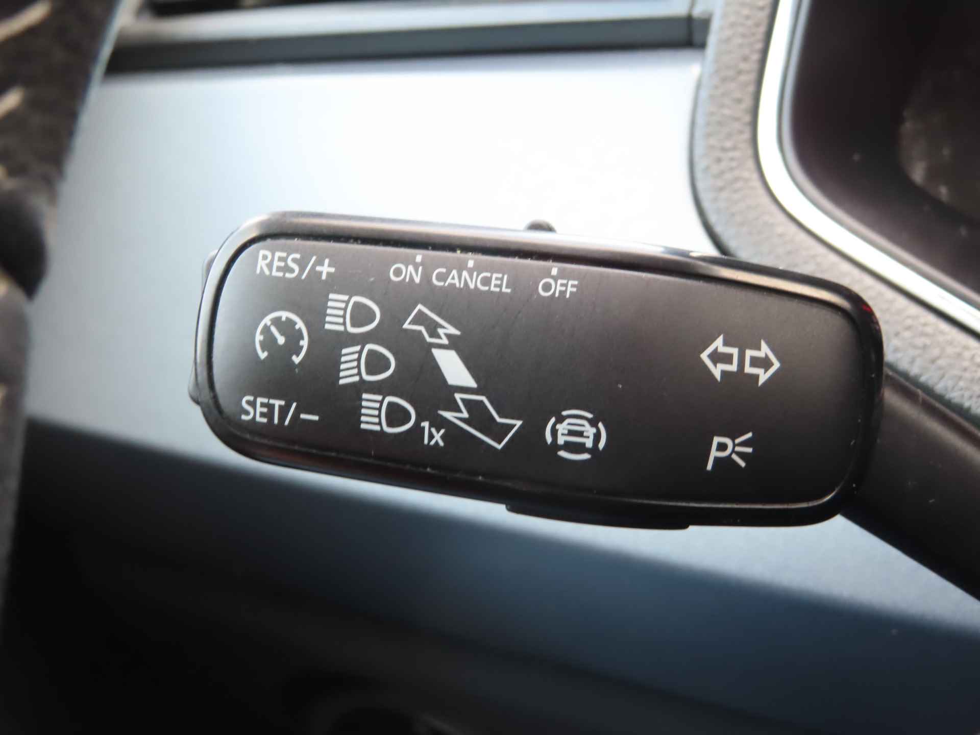 SEAT Arona 1.0 TSI Style Business Intense DSG | navigatie | carplay | parkassist | carplay - 17/22