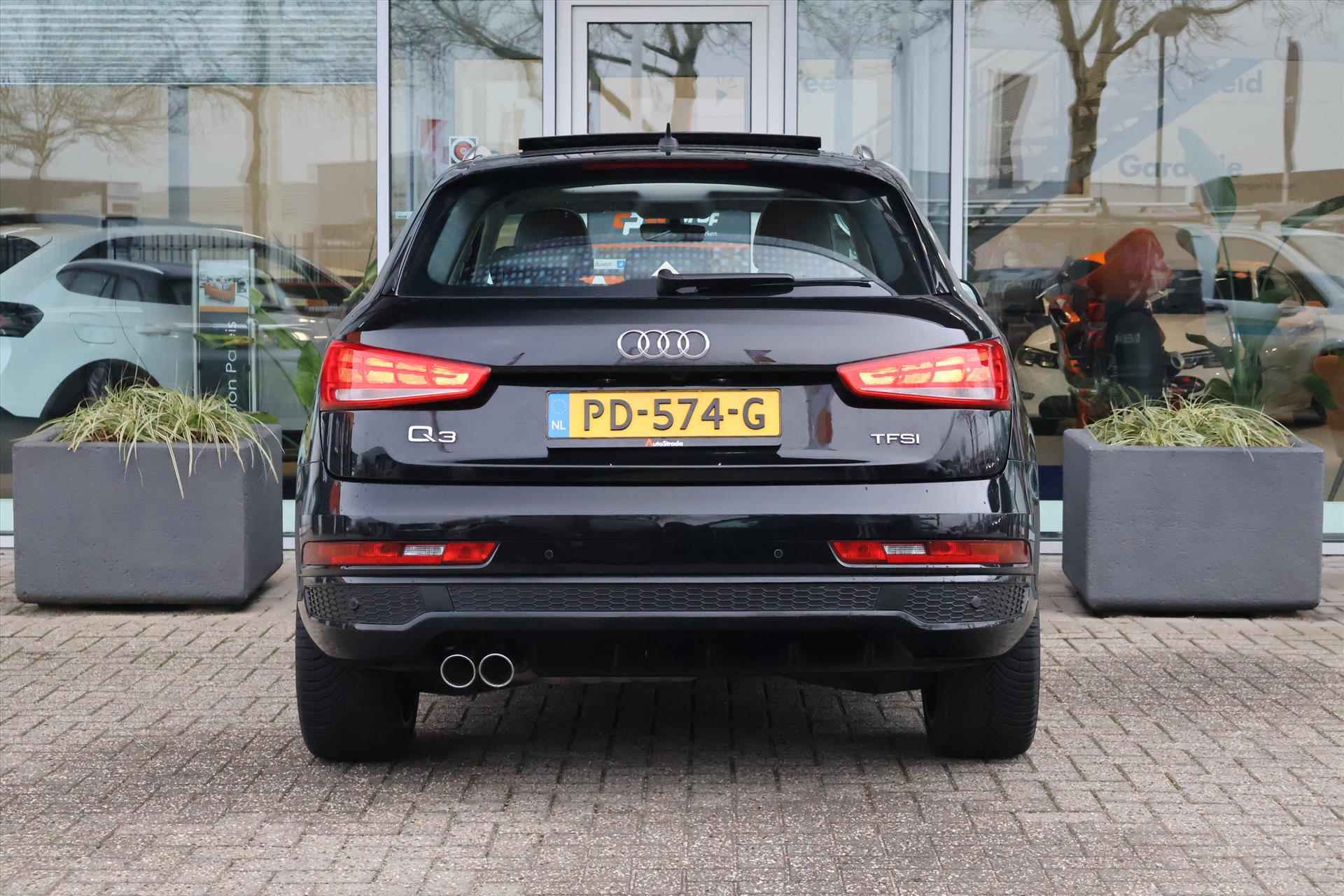 Audi Q3 1.4 TFSI S-Line 150PK | Pano | Camera | Dodehoekdetectie | Bi-Xenon | Sfeer  | Navi | Cruise | 1e Eigenaar - 14/39