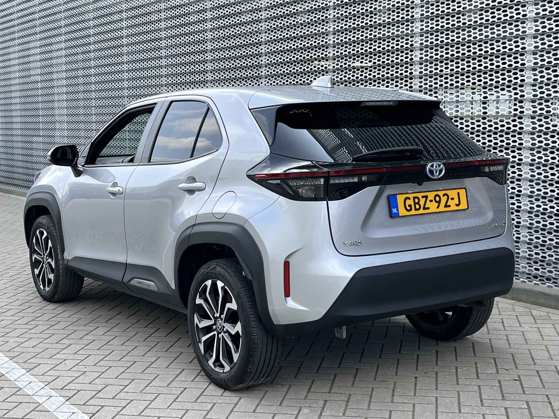 Toyota Yaris Cross 1.5 Hybrid Business NAVIGATIE | 17 INCH VELGEN | CRUISE CONTROL | LEUKE AUTO MET HOGE INSTAP! - 11/42