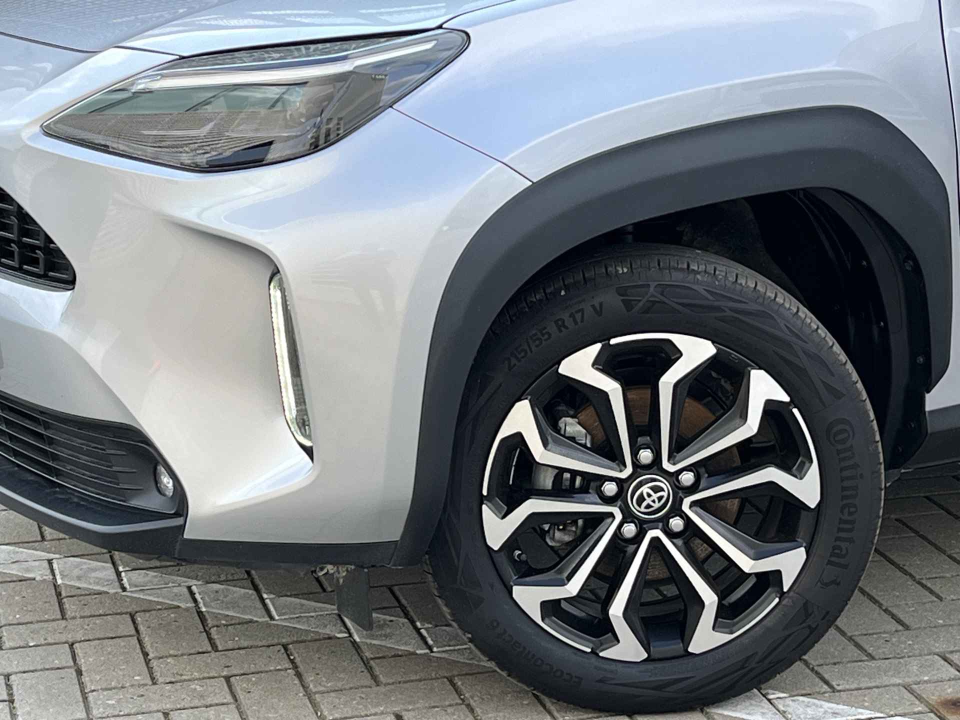 Toyota Yaris Cross 1.5 Hybrid Business NAVIGATIE | 17 INCH VELGEN | CRUISE CONTROL | LEUKE AUTO MET HOGE INSTAP! - 12/42