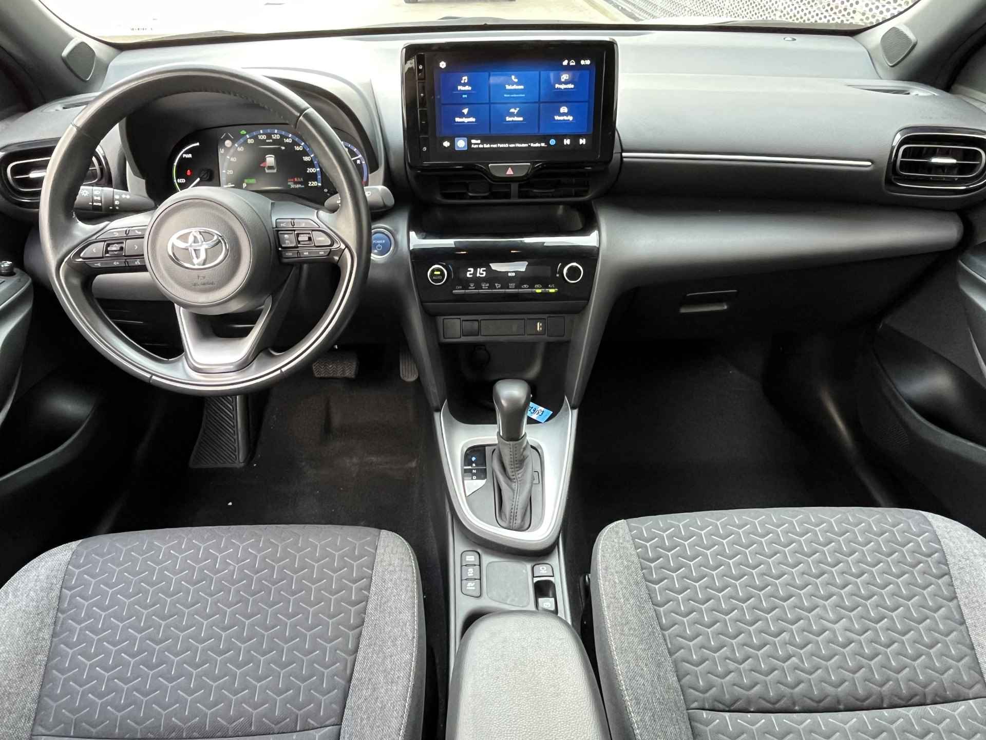 Toyota Yaris Cross 1.5 Hybrid Business NAVIGATIE | 17 INCH VELGEN | CRUISE CONTROL | LEUKE AUTO MET HOGE INSTAP! - 14/42