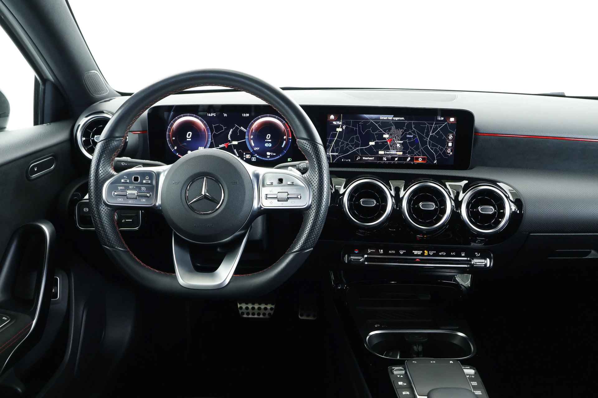 Mercedes-Benz A-Klasse 250 e AMG Line / Navi / Carplay / DAB / LED - 14/41