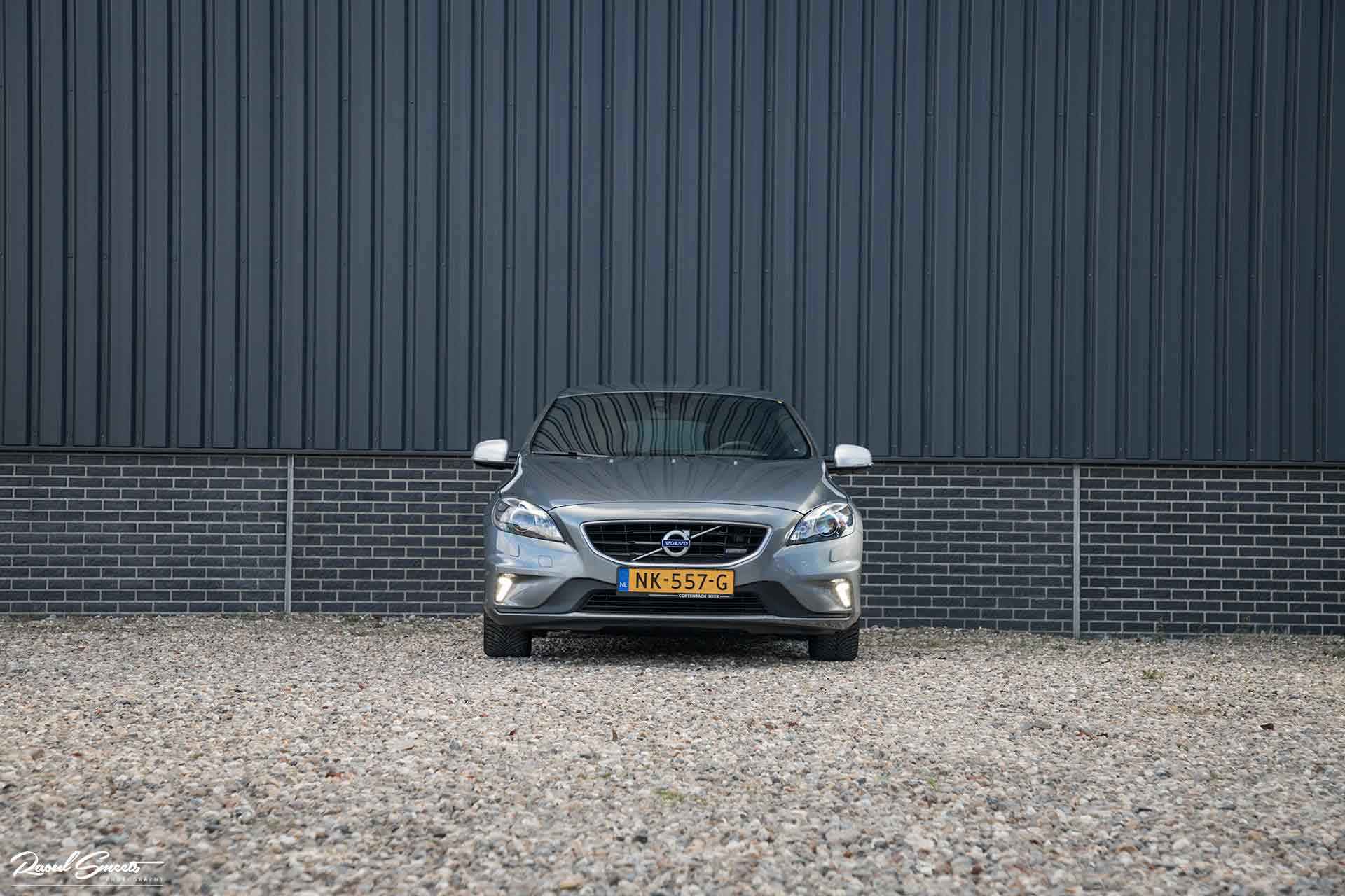 Volvo V40 1.6 T2 R-Design - 43/52