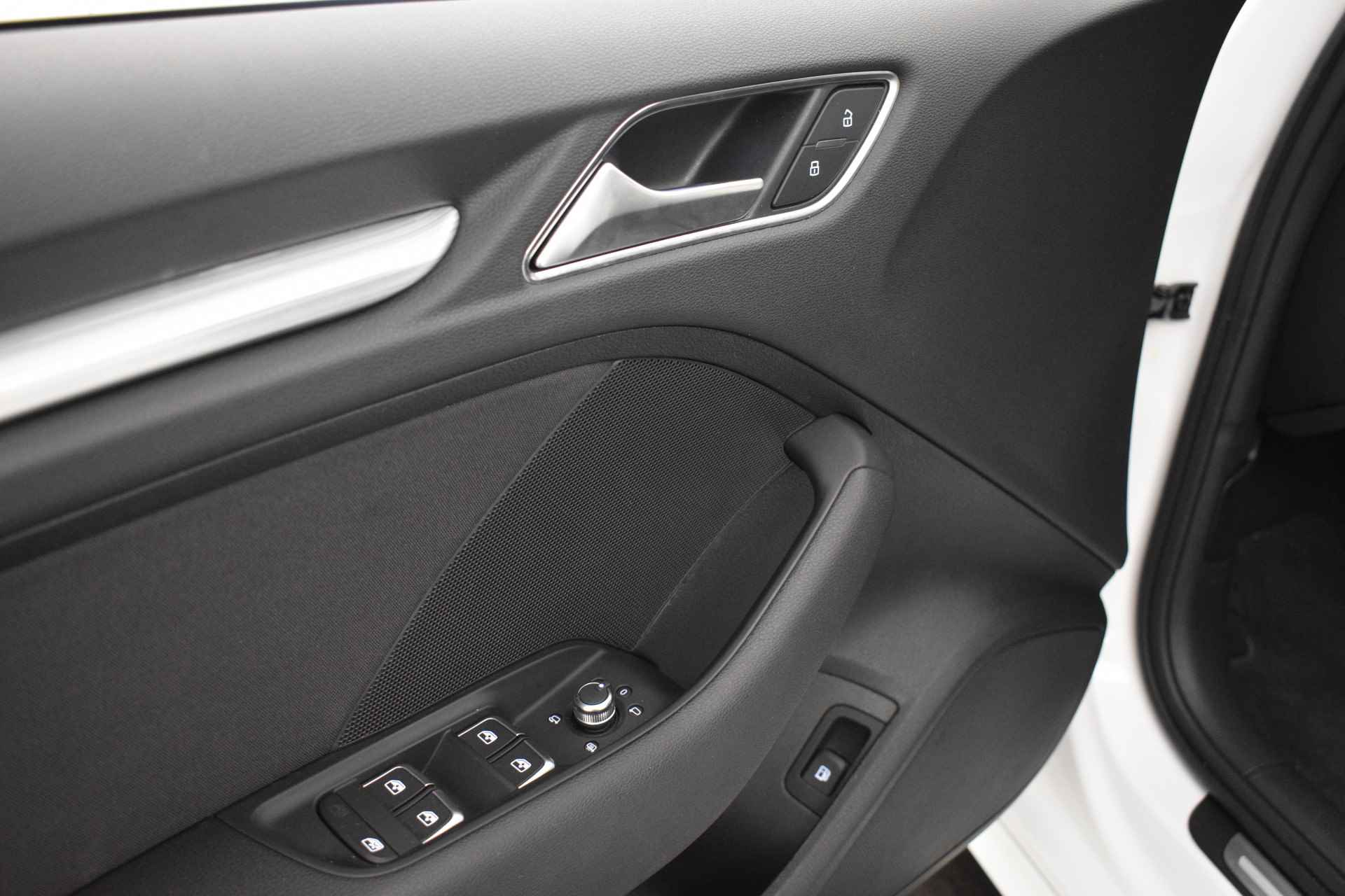 Audi A3 Sportback 1.4 e-tron Incl BTW Sport S Line Virtual cockpit PDC Stuur+Stoelverw Cruise - 19/41