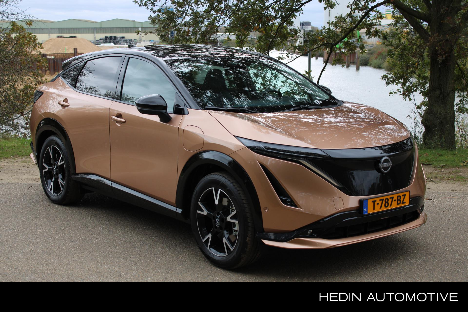 Nissan ARIYA e-4ORCE Evolve 87 kWh Exterieur Styling voor en achter 19"Diamond Cut velgen