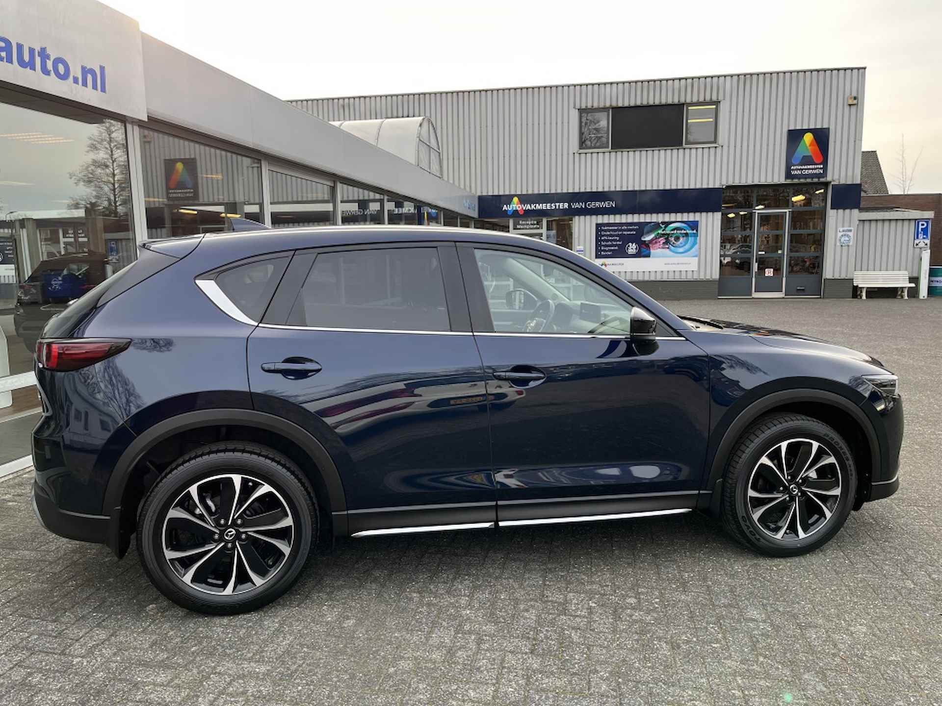 Mazda CX-5 2.0 Skyactiv-G | 165pk | Newground | Apple Carplay | 2000kg Trek - 2/25