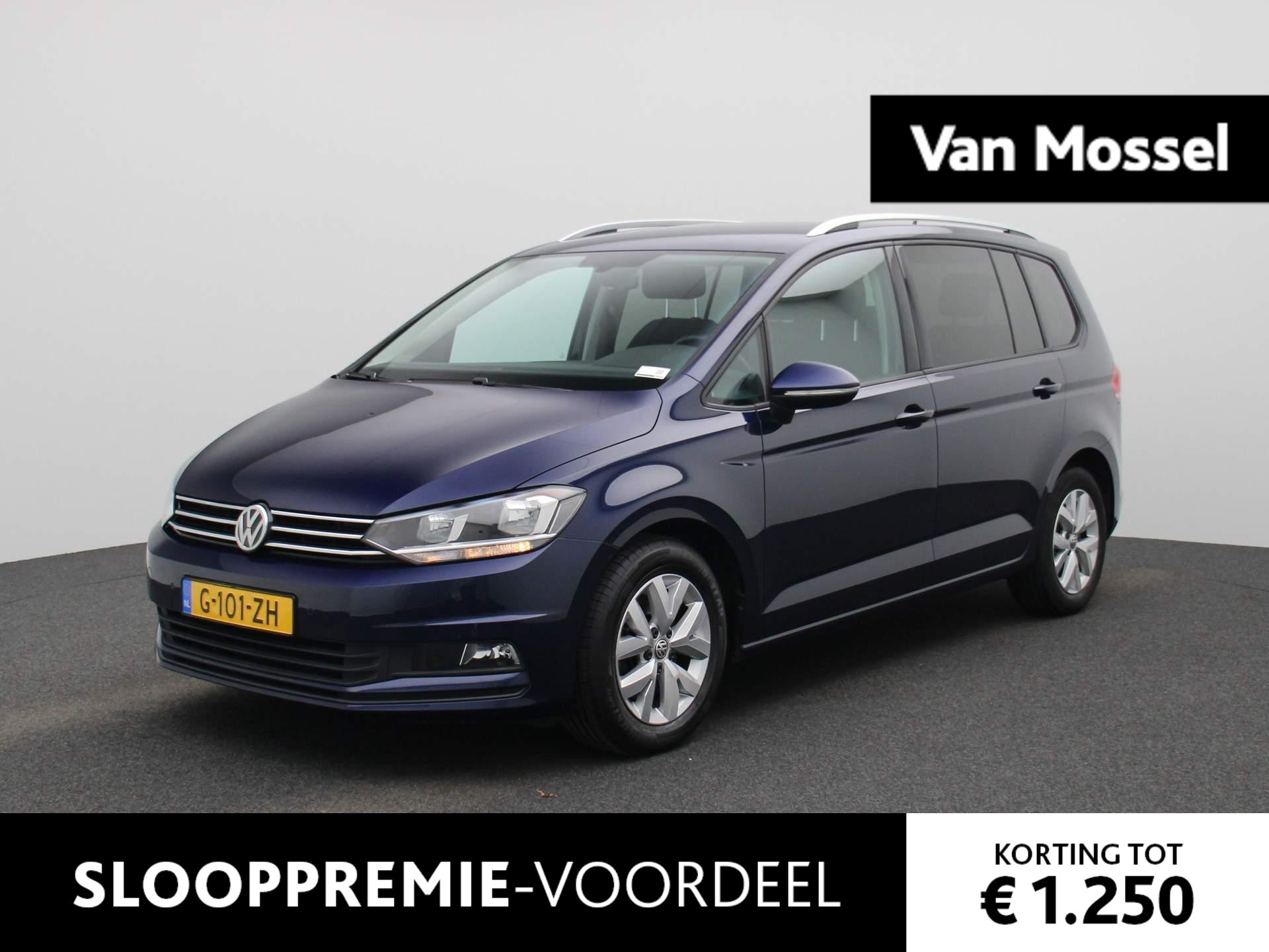 Volkswagen Touran 1.5 TSI Comfortline Business 7-Zits | Achteruitrijcamera | Parkeersensoren | Stoelverwarming | Airco |