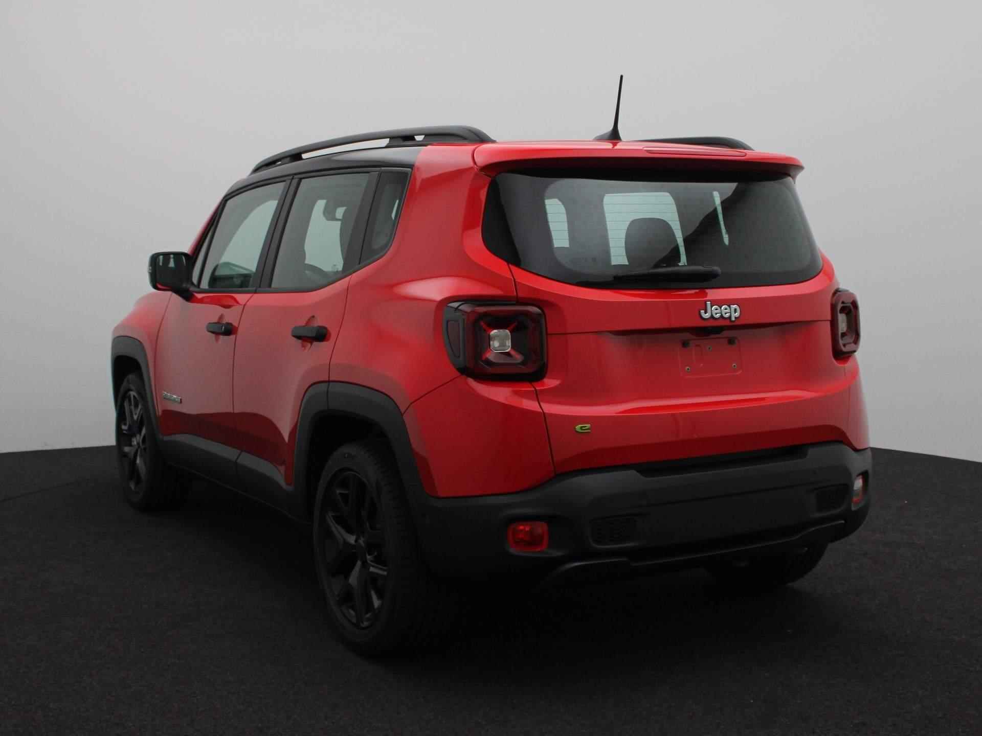 Jeep Renegade 1.5T e-Hybrid Altitude | Parkeercamera Achter | Parkeersensoren | Zwarte 18'' LM. Velgen | Adaptive Cruise Control | - 2/30