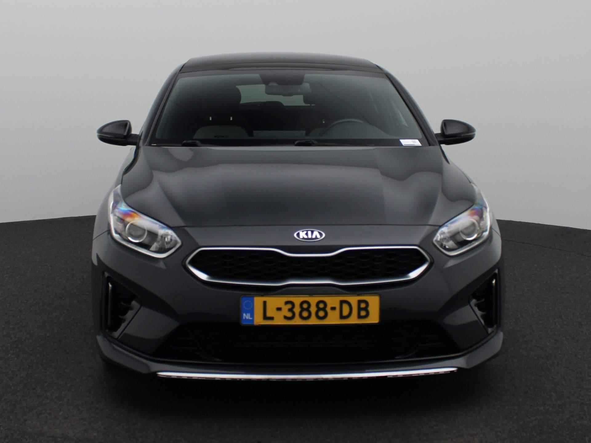 Kia ProCeed 1.5 T-GDi MHEV GT-Line Edition | Automaat | Schuifdak | Camera | Navigatie | Climate Control | Cruise Control | Privacy Glass | - 3/37