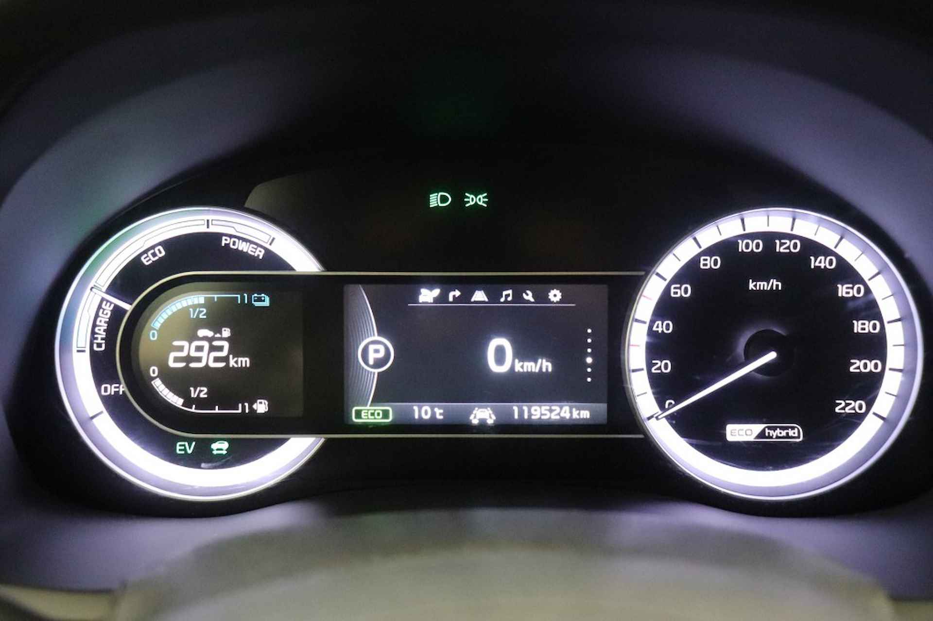 KIA Niro 1.6 GDi Hybrid First Edition - Carplay, Camera, Trekhaak - 12/30