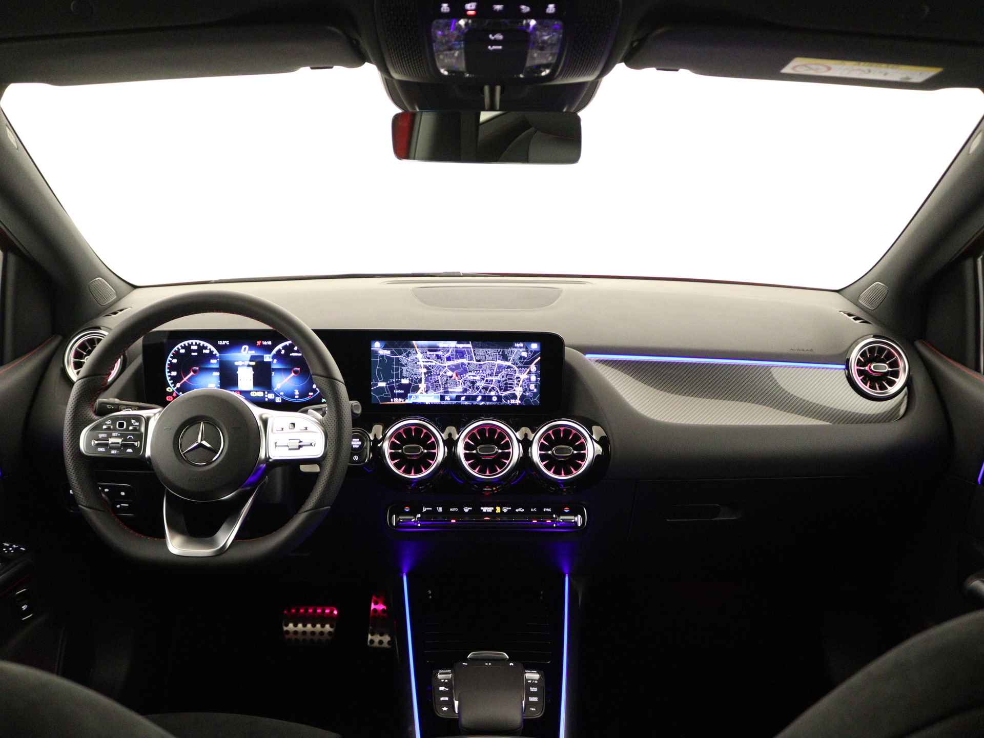 Mercedes-Benz B-Klasse 180 AMG Nightpakket | Distronic | Alarm | Keyless Go | Stoelverwarming | Car Play | DAB | - 5/37