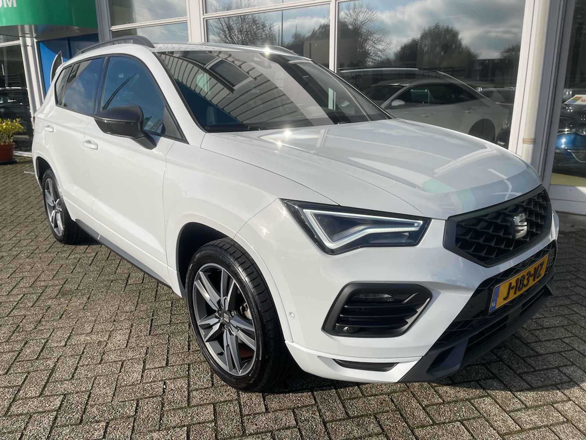 Seat Ateca 1.5 TSI FR Bns Int. Leder, Nav, Caplay, Digital Cockpit - 4/36