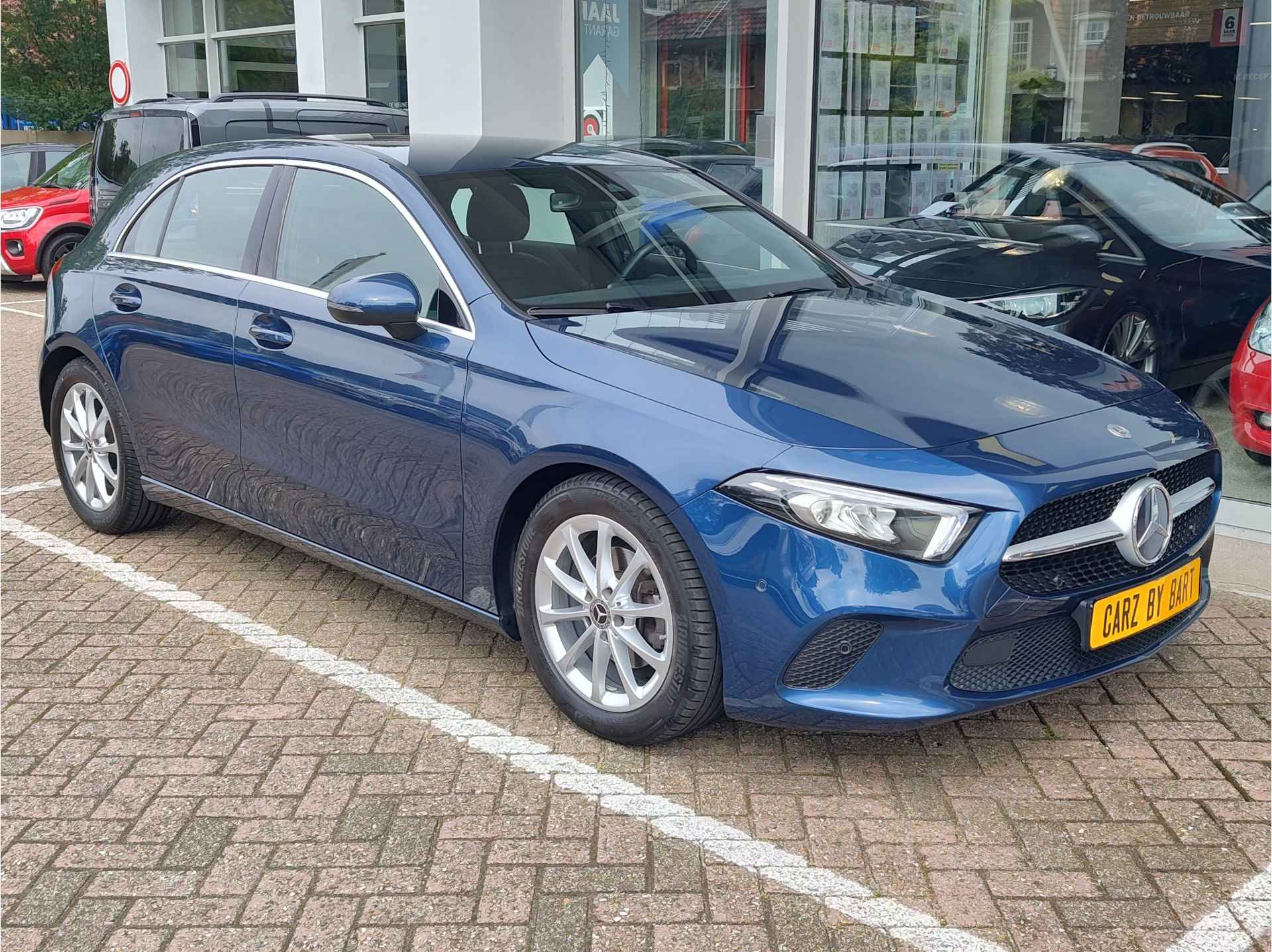 Mercedes-Benz A-Klasse 180 BUSINESS SOLUTION AUTOMAAT Leder | Widescreen Navi | Stoelverwarming - 8/35