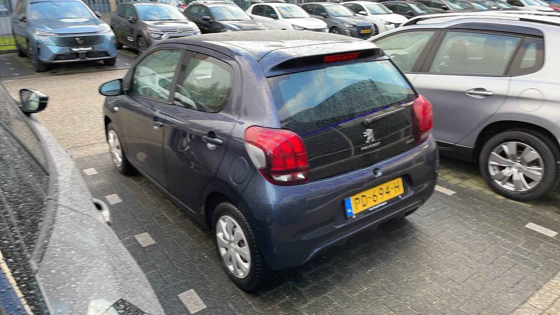 Peugeot 108 1.0 e-VTi Active - 2/11