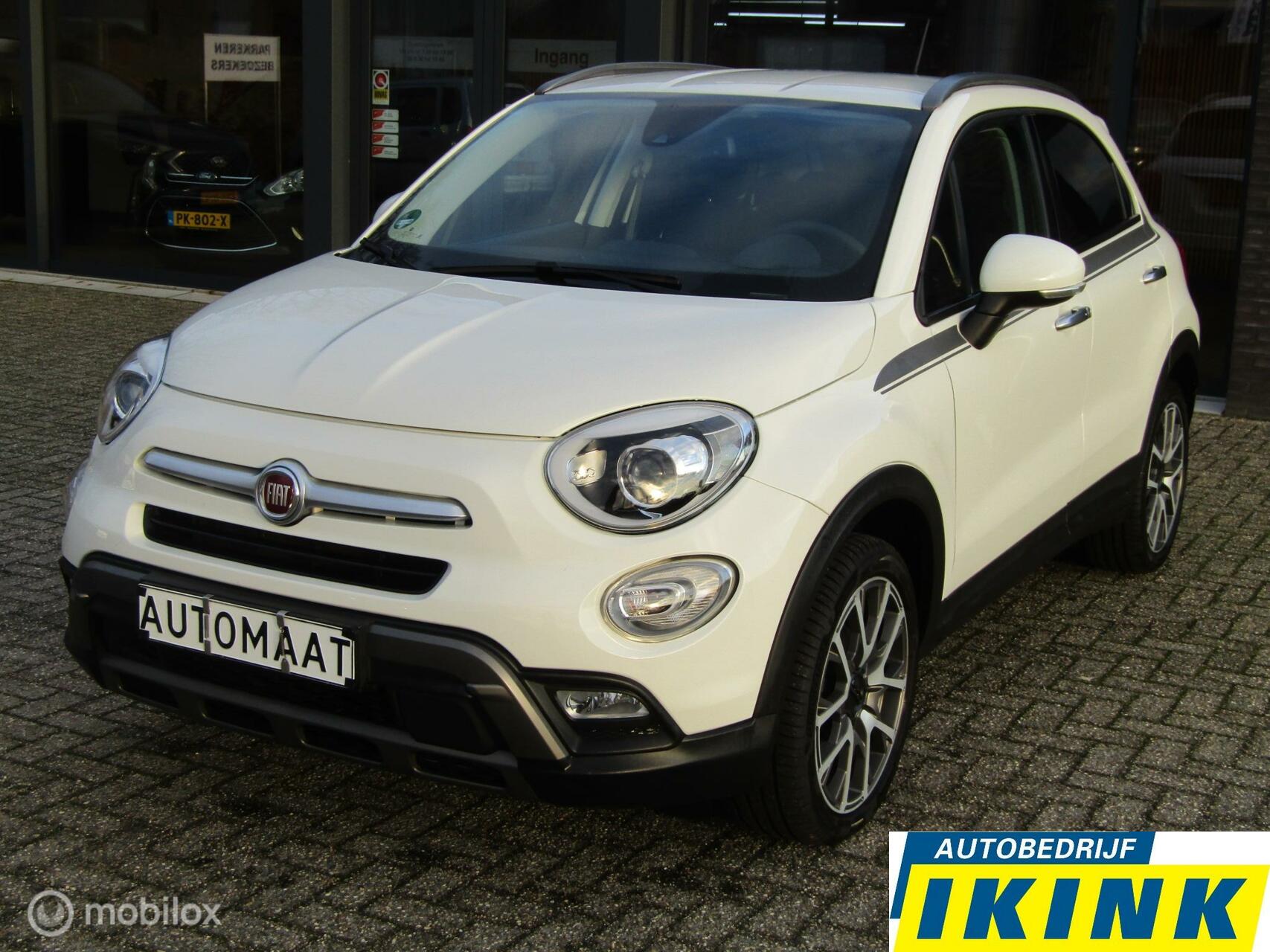 Fiat 500 X 1.4 Turbo MultiAir Lounge | Camera, Trekhaak, Xenon