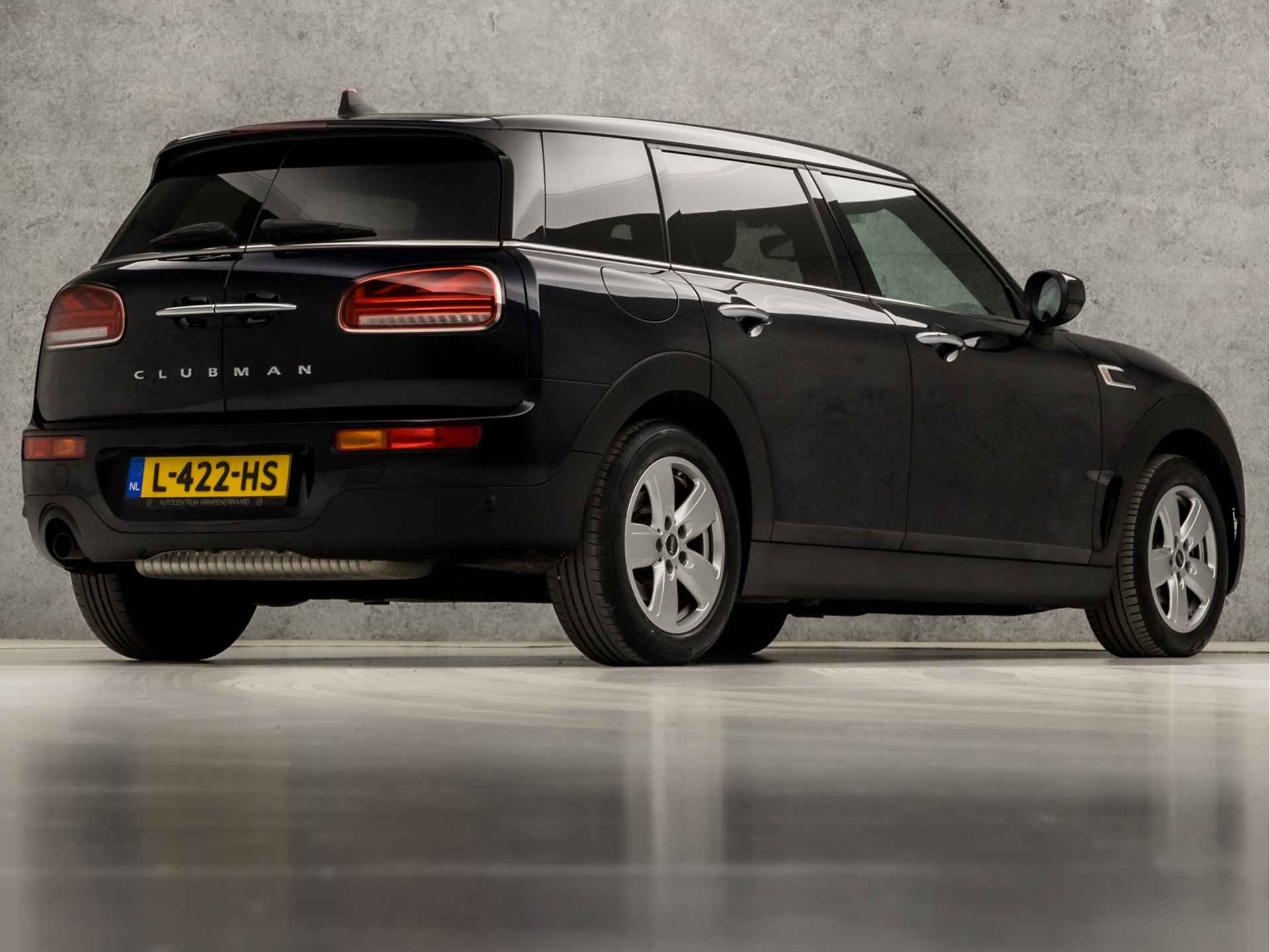 MINI Clubman 1.5 One Sport (DIGITAL COCKPIT, APPLE CARPLAY, GROOT NAVI, DEALER ONDERHOUDEN, CLIMATE, LED KOPLAMPEN, SPORTSTOELEN, GETINT GLAS, DAB+, ZWART HEMEL, NIEUWSTAAT) - 5/38