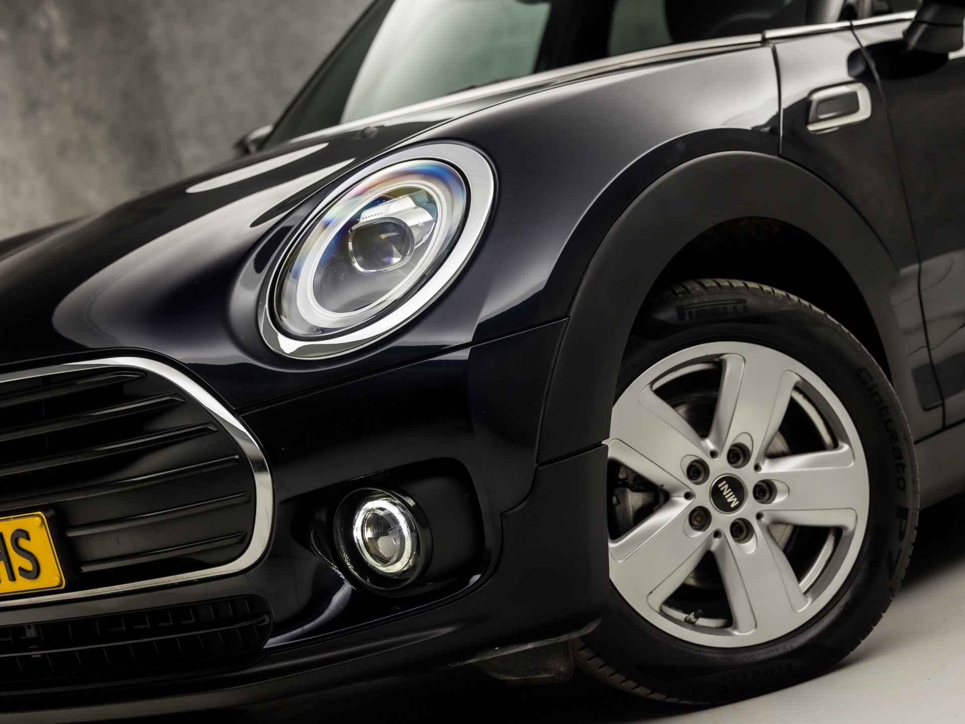 MINI Clubman 1.5 One Sport (DIGITAL COCKPIT, APPLE CARPLAY, GROOT NAVI, DEALER ONDERHOUDEN, CLIMATE, LED KOPLAMPEN, SPORTSTOELEN, GETINT GLAS, DAB+, ZWART HEMEL, NIEUWSTAAT) - 15/38