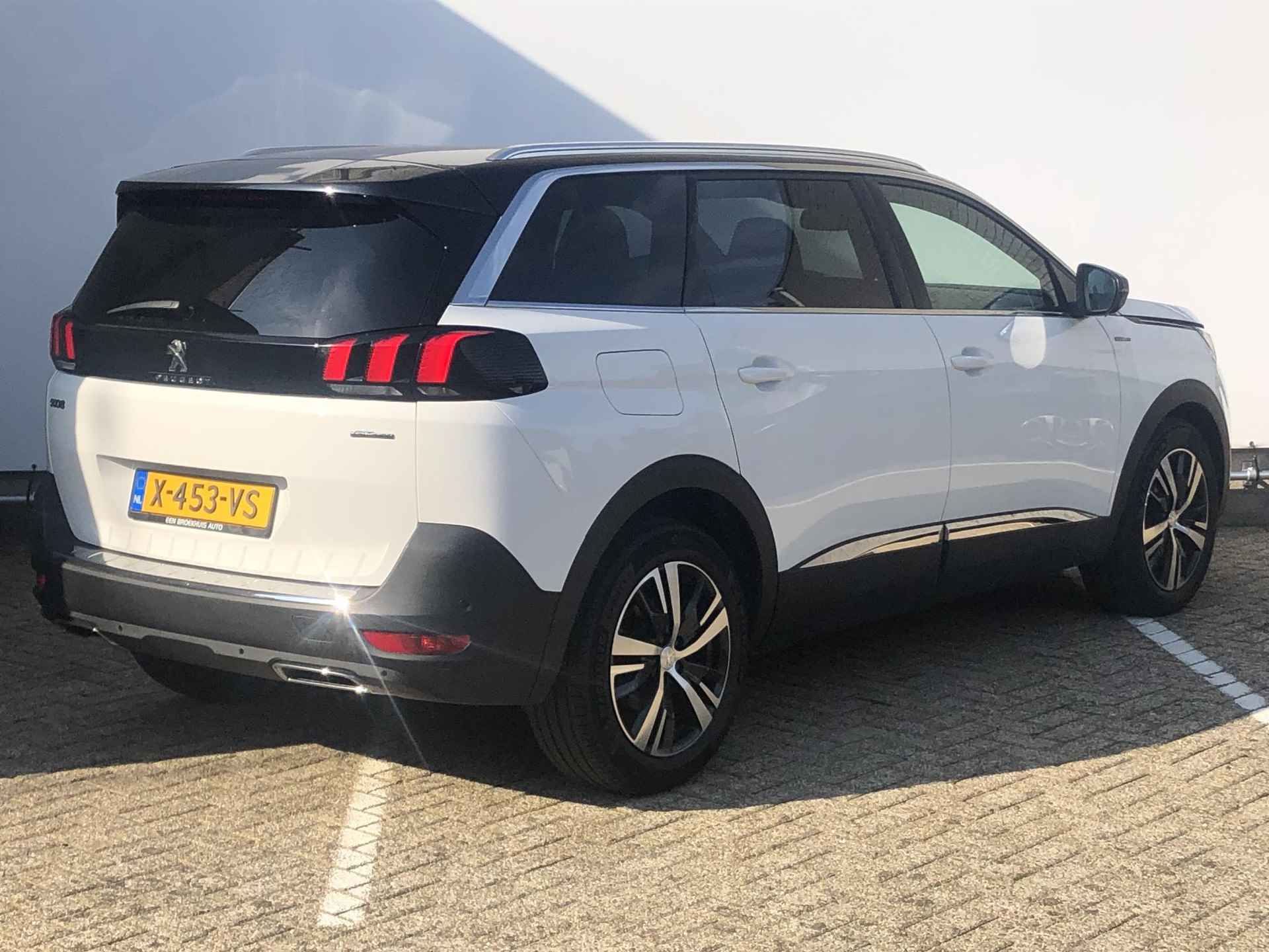 Peugeot 5008 1.2 PureTech GT-Line | 7-persoons | Navigatie by App | Cruise Control | Climate Control | Stoelverwarming - 9/27