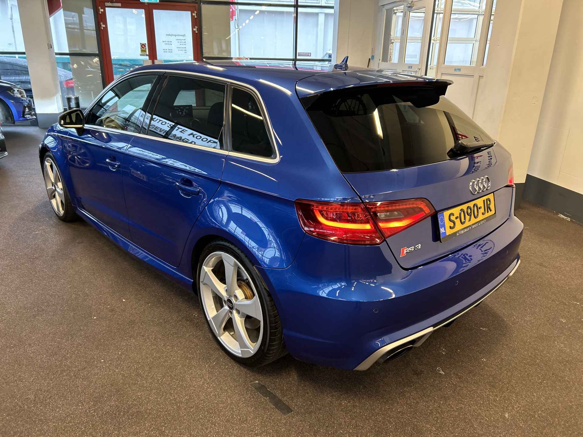 Audi RS3 Sportback 2.5 TFSI RS 3 quattro Pro Line Plus | Dealer onderhouden | Keurige staat | Adaptieve cruise control | RS zetels | Adaptief onder - 6/28