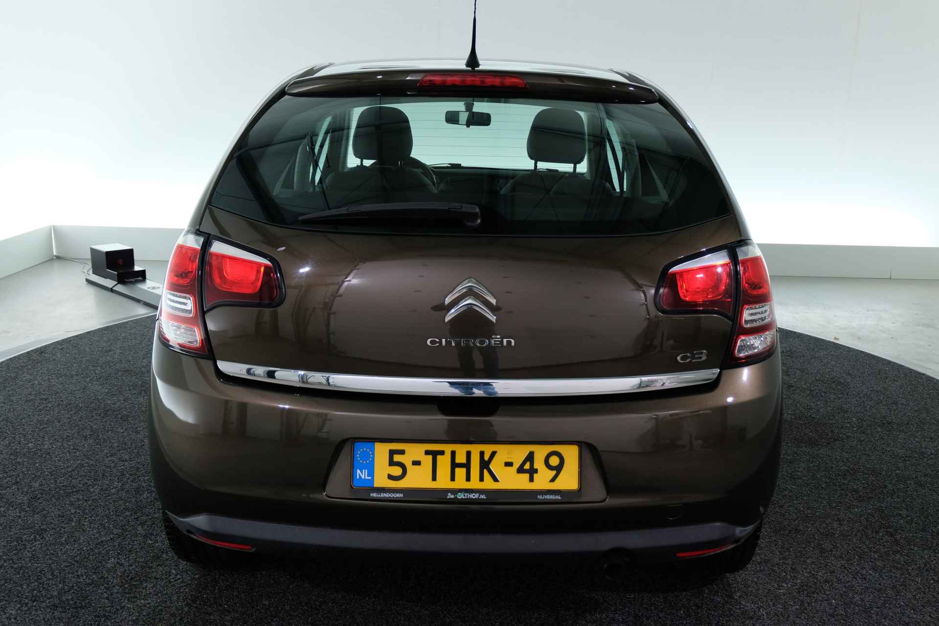 Citroën C3 1.2 VTi Collection / CRUISE / AIRCO / - 16/27