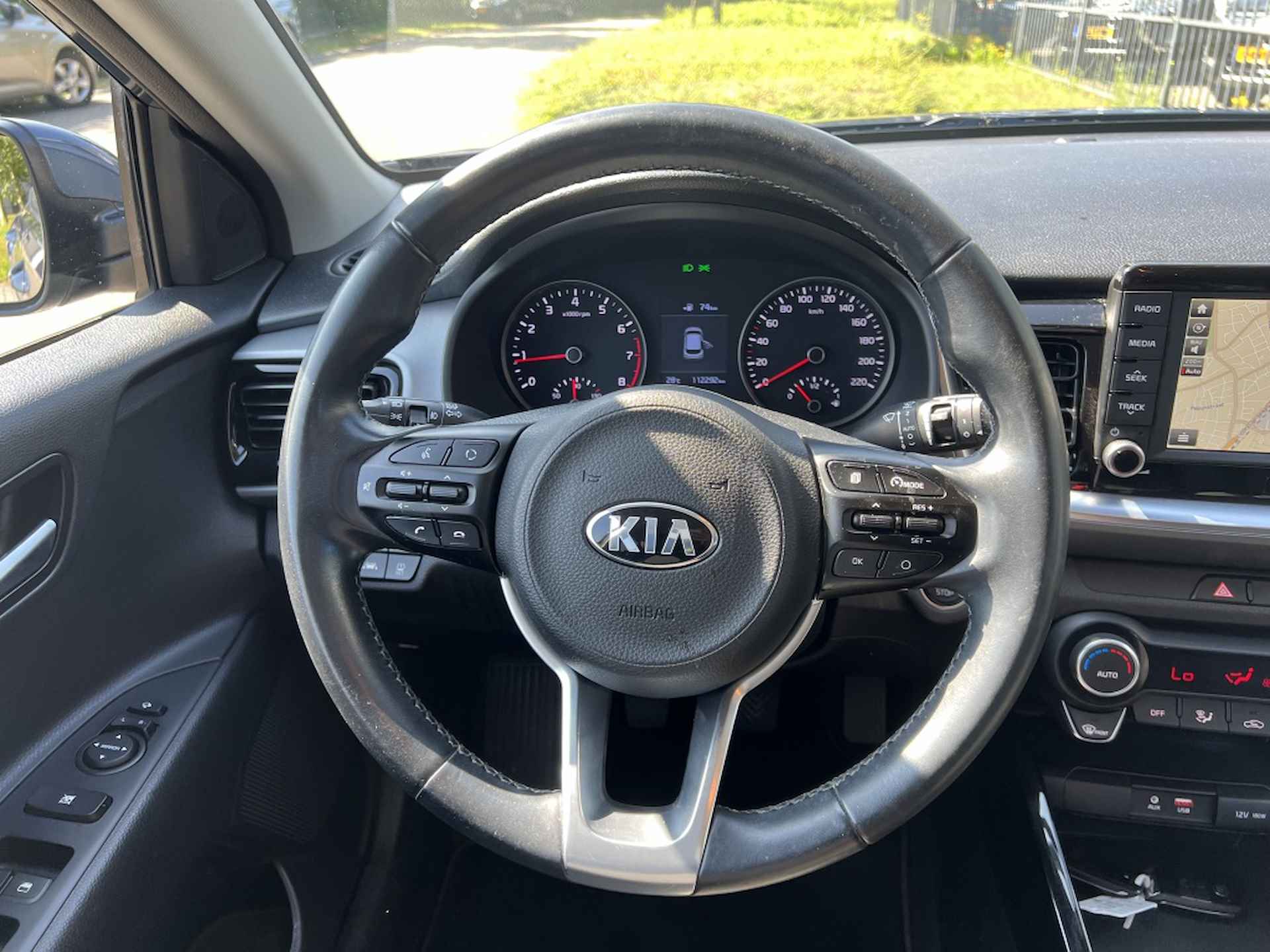 Kia Stonic 1.0 T-GDi 120PK DynamicPlusline | Navi | Cruise | Keyless - 14/22